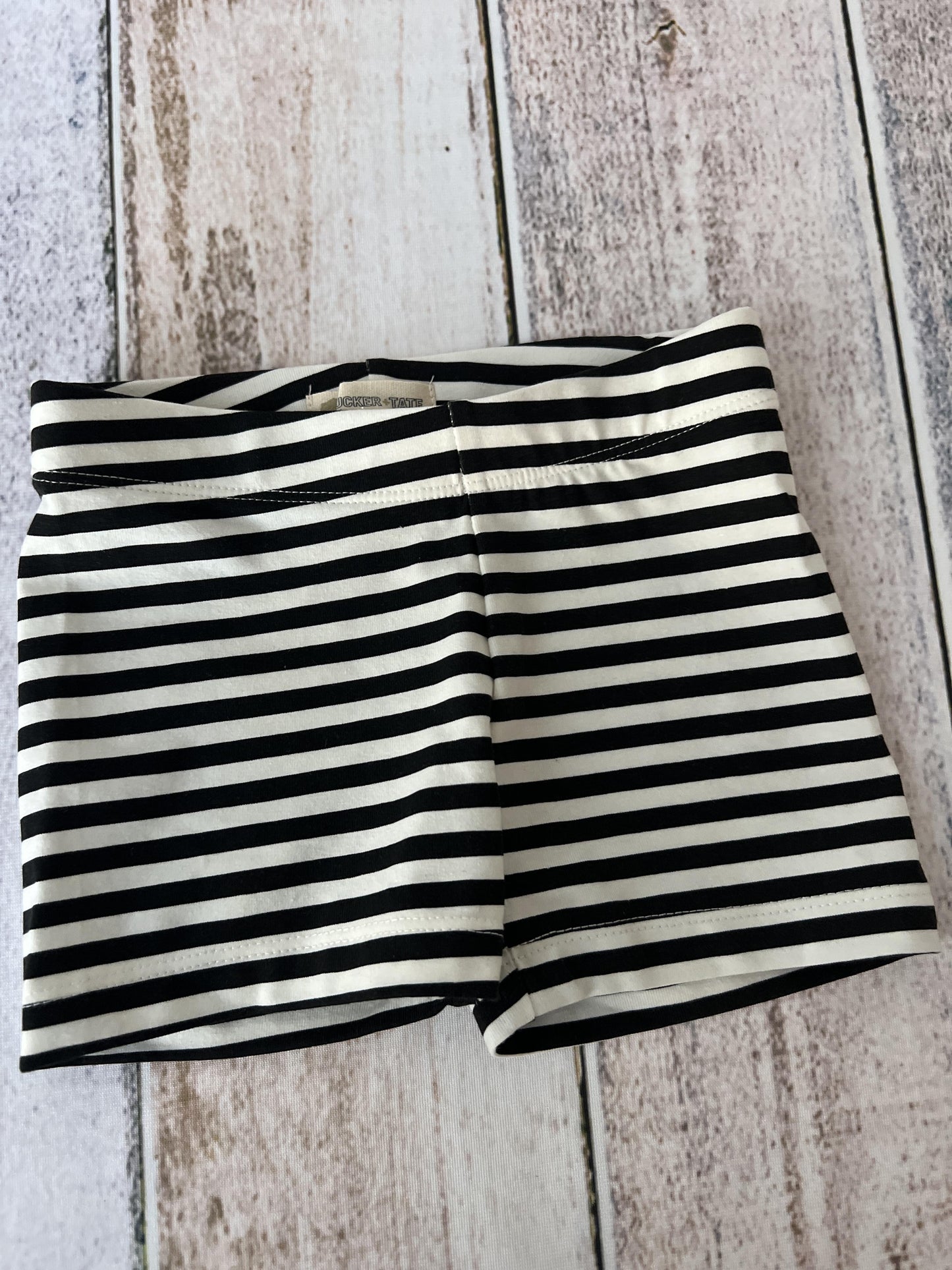 Tucker + Tate Girls White | Black | Stripe Shorts Size: 3T White | Black | Stripe