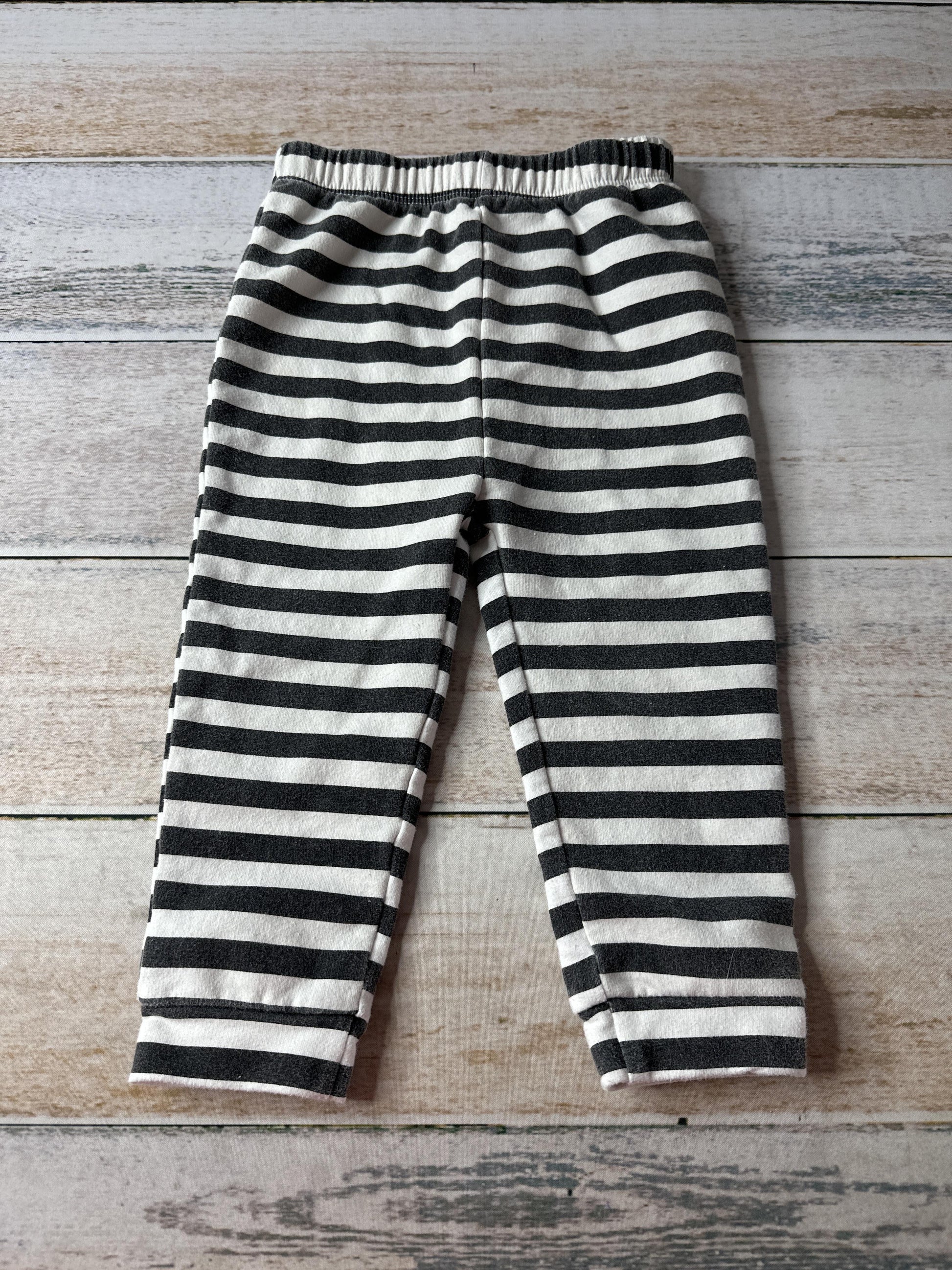 Mighty Girls White | Black | Stripe Pants Size: 2T White | Black | Stripe