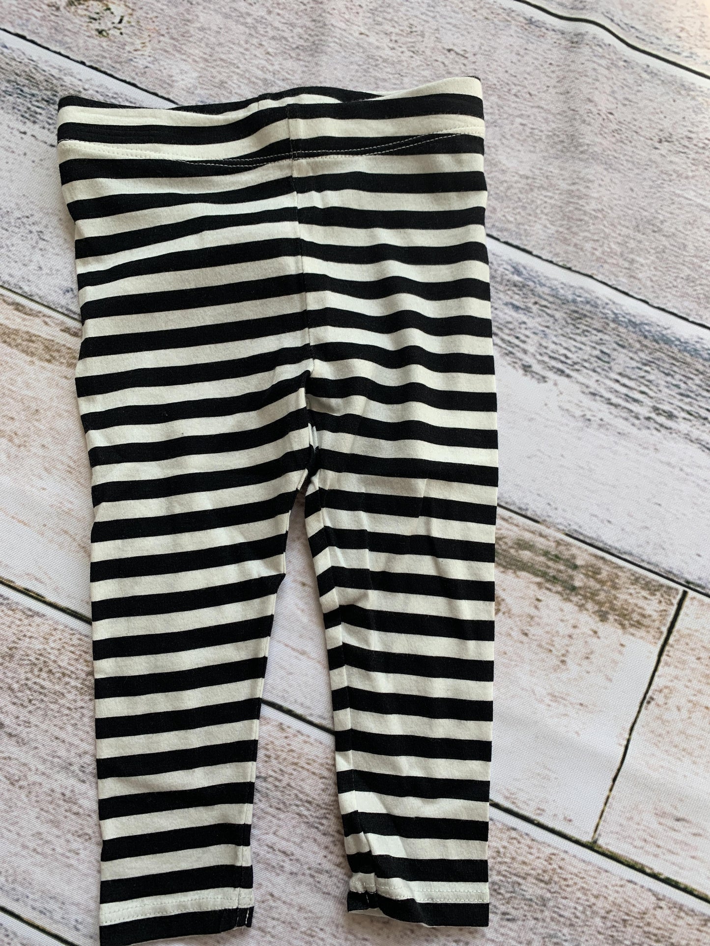 Harper Canyon Girls White | Black | Stripe Pants Size: 12M White | Black | Stripe