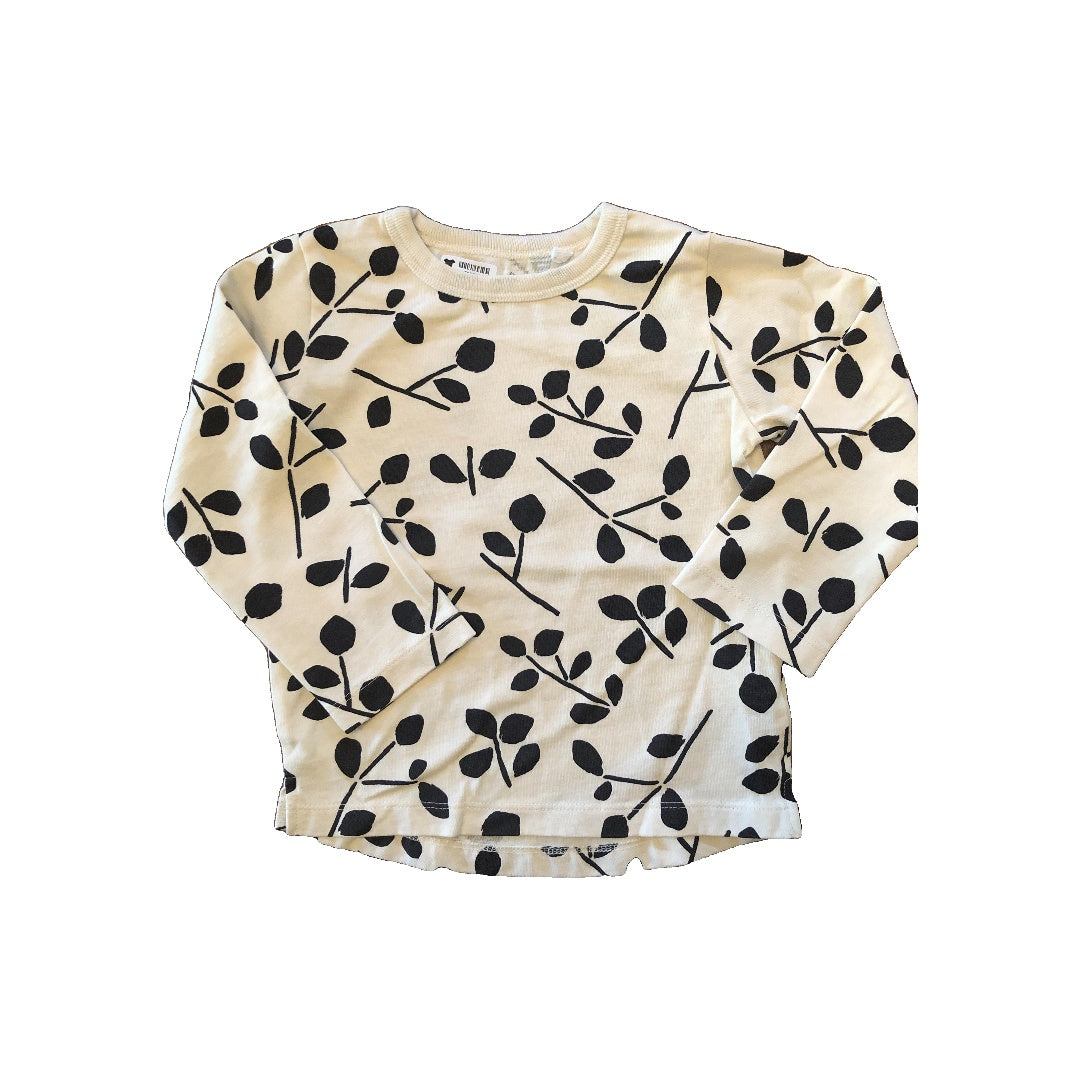 Oliver & Rain Girls White | Black Long Sleeve T-Shirt Size: 2 years White | Black