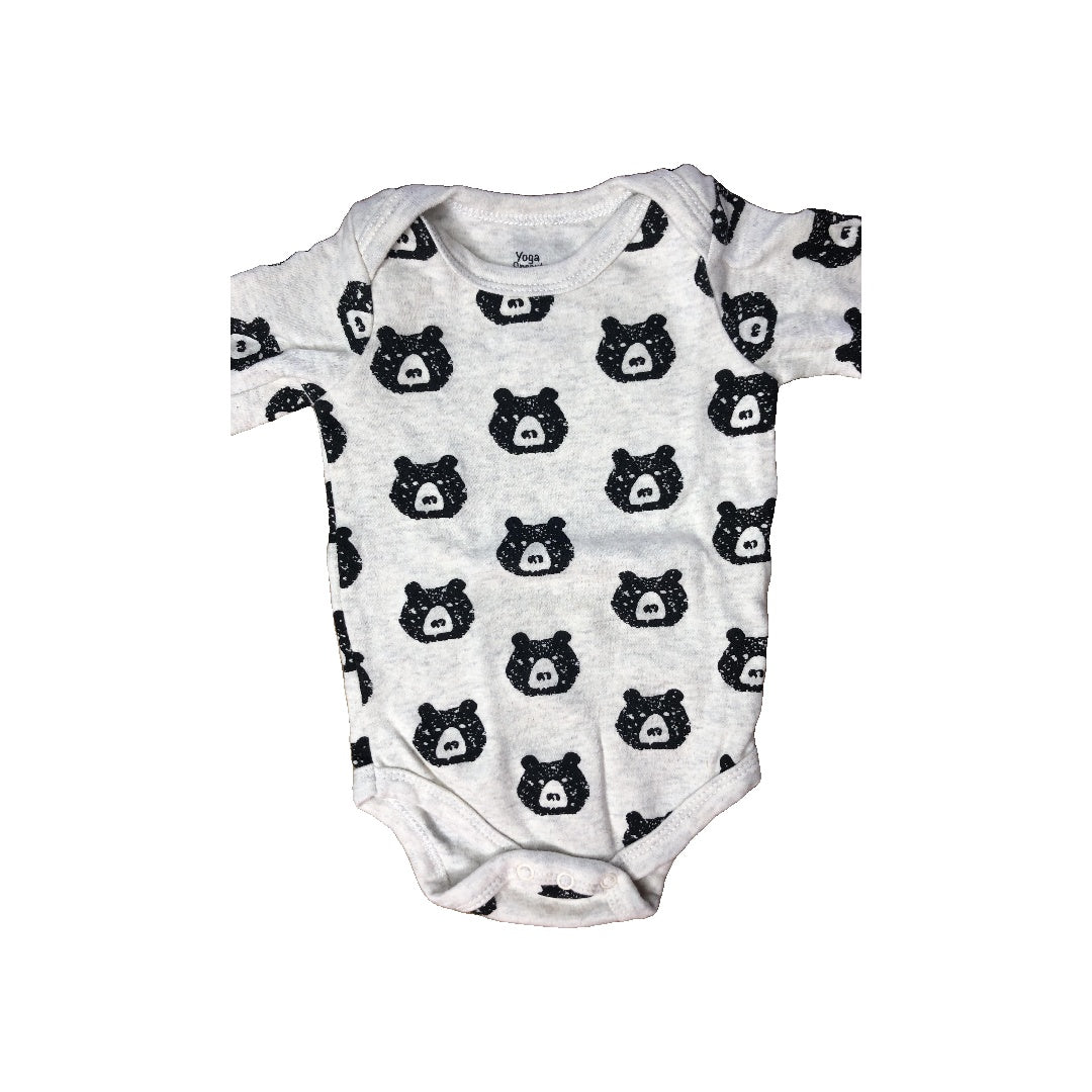 Yoga Sprout Unisex White | Black Onesie Size: 0-3 months White | Black