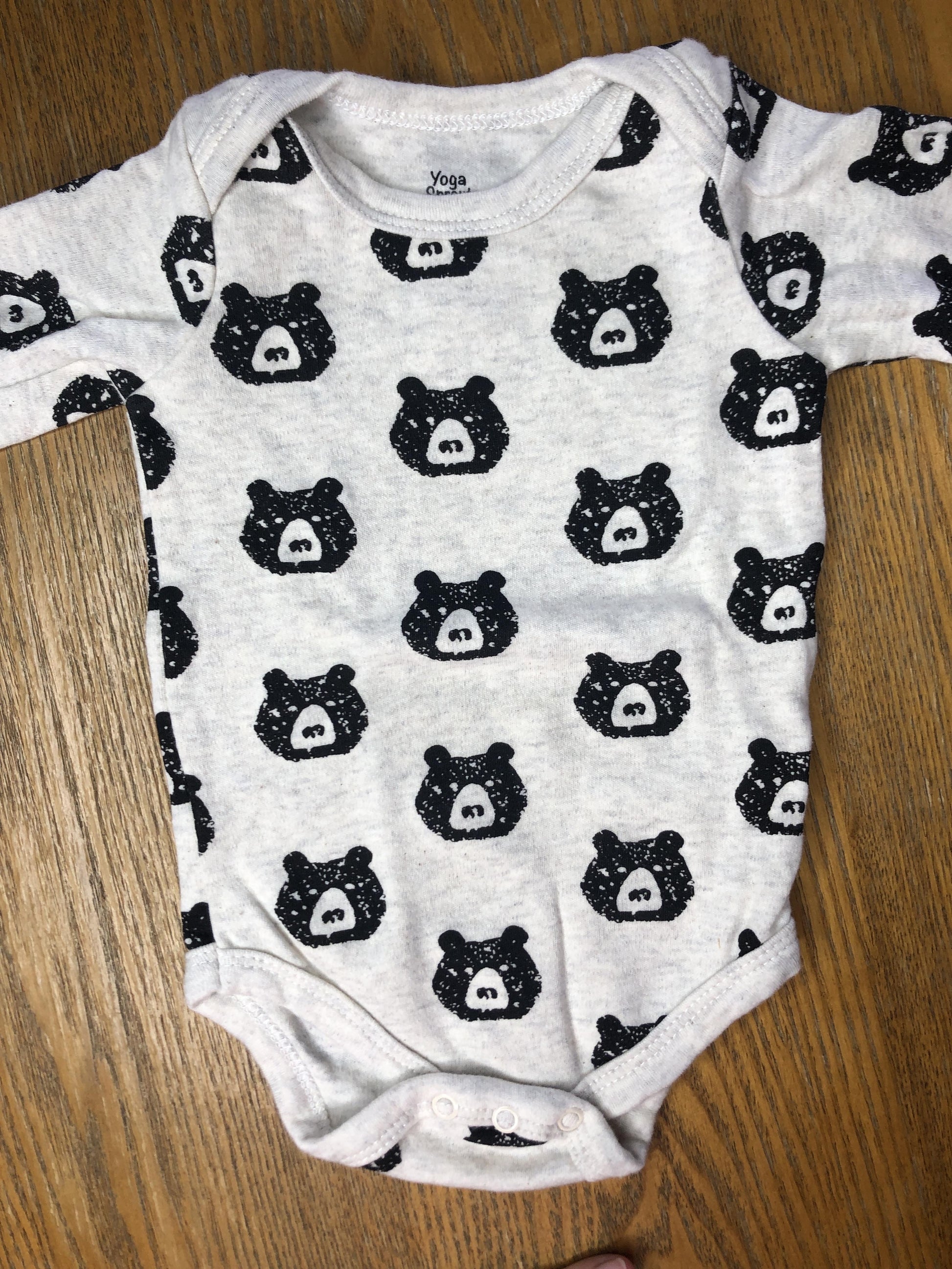 Yoga Sprout Unisex White | Black Onesie Size: 0-3 months White | Black