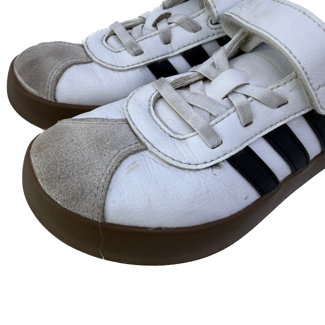 Adidas Unisex White | Black Sneakers Size: 13 Toddler White | Black