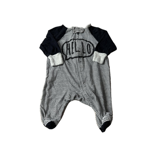 Gerber Childrenswear Unisex White | Black Pajamas Size: Newborn White | Black
