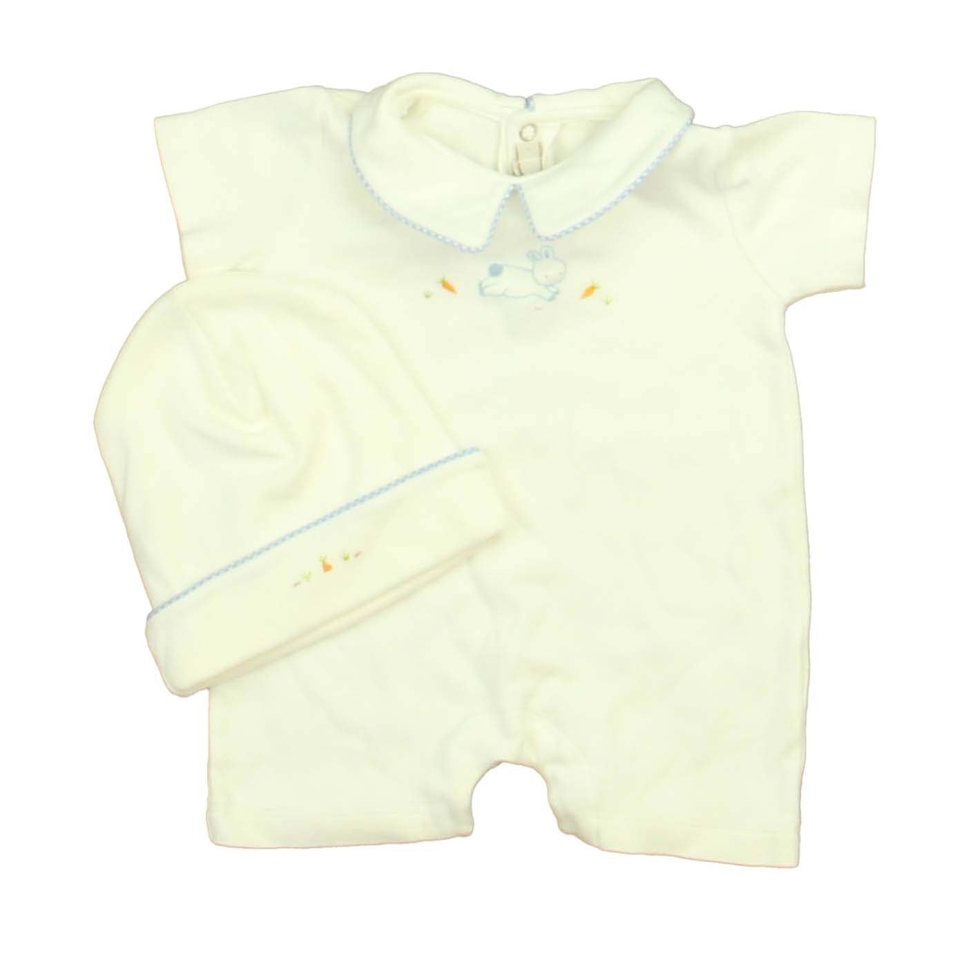 Bunnies by the Bay Boys White | Blue Bunny Romper Size: 3-6 Months White | Blue Bunny