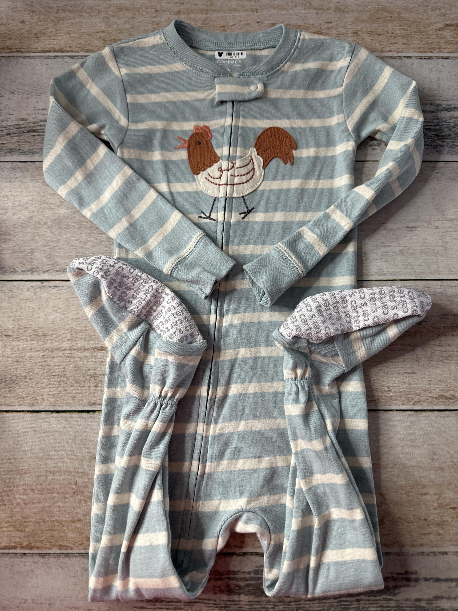 Carters Unisex White | Blue | Striped Pajamas Size: 2T White | Blue | Striped