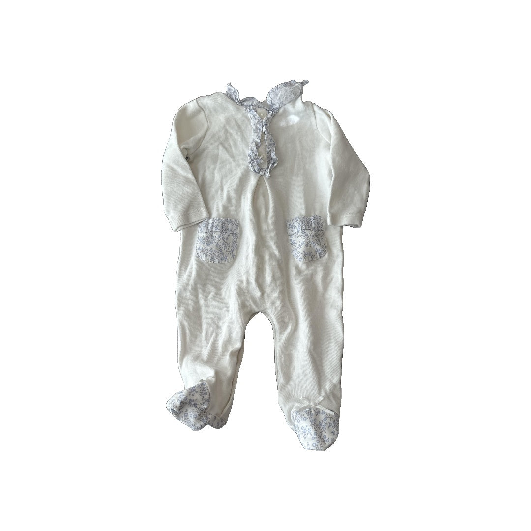 Edgehill Collection Girls White | Blue Pajamas Size: Newborn White | Blue