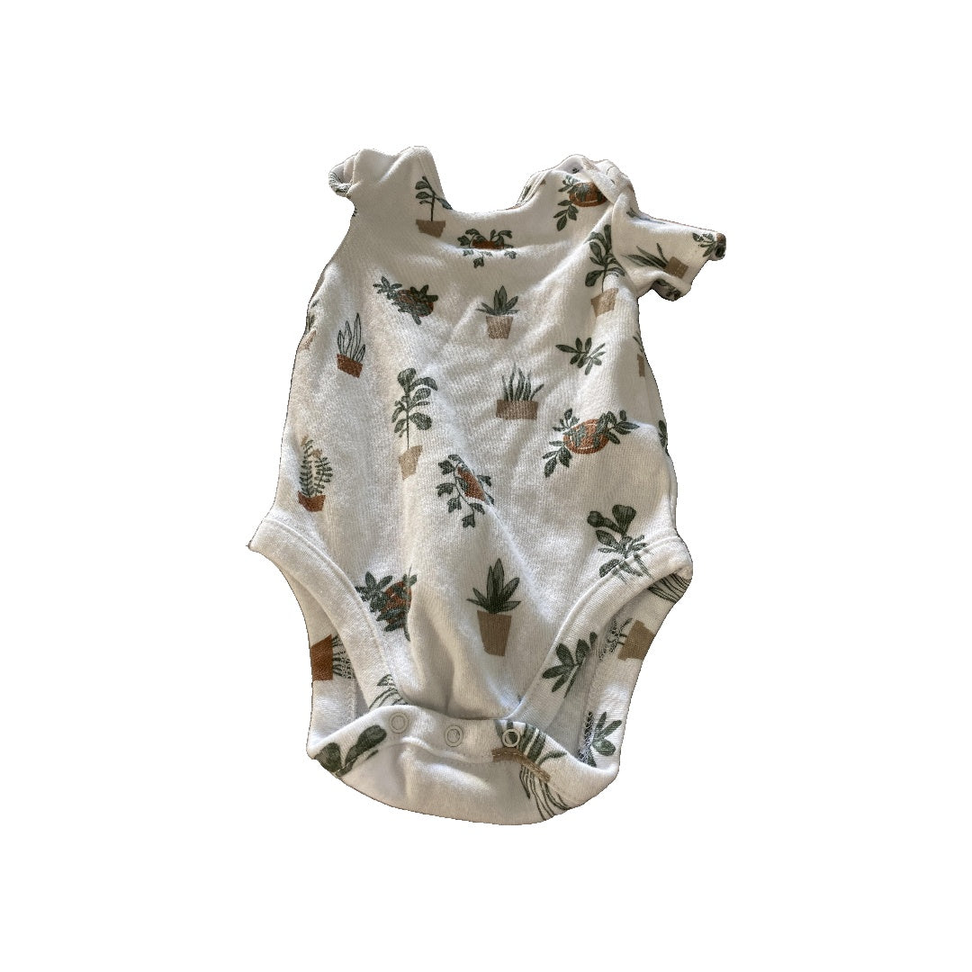 Nordstrom Unisex White | Brown | green Onesie Size: 9 months White | Brown | green