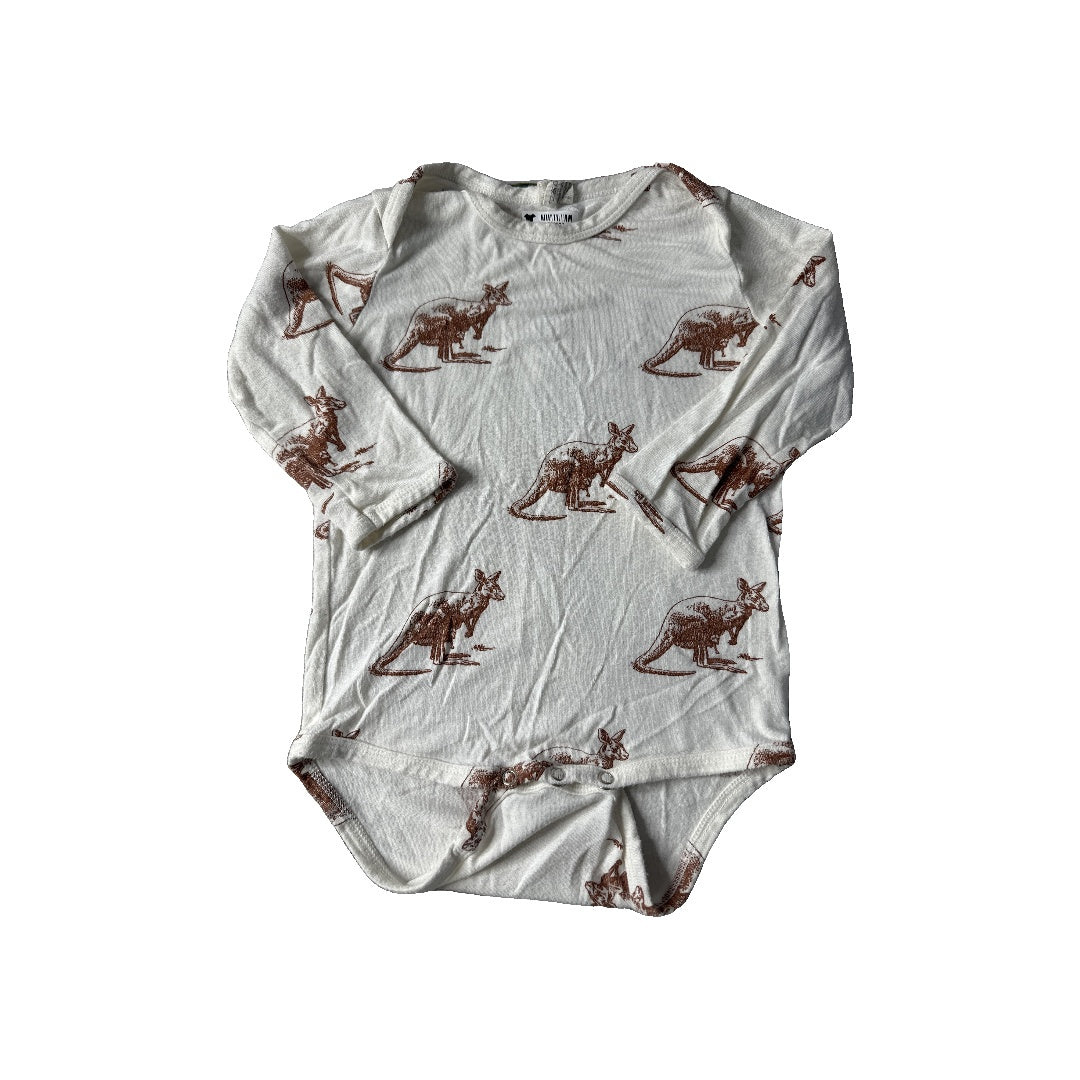 Kate Quinn Unisex White | Brown Onesie Size: 12-18 months White | Brown