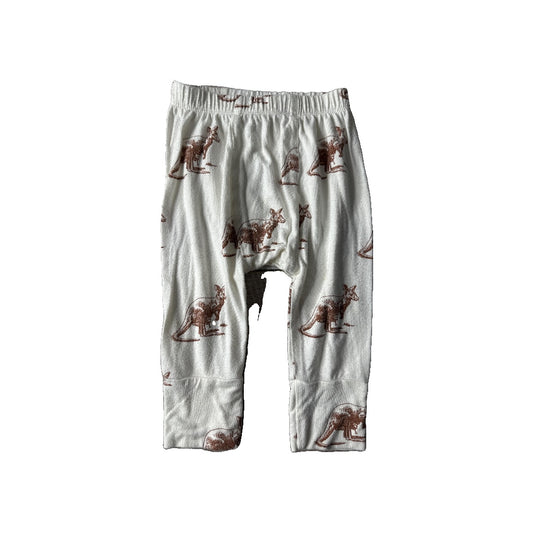 Kate Quinn Unisex White | Brown Pants Size: 12-18 months White | Brown