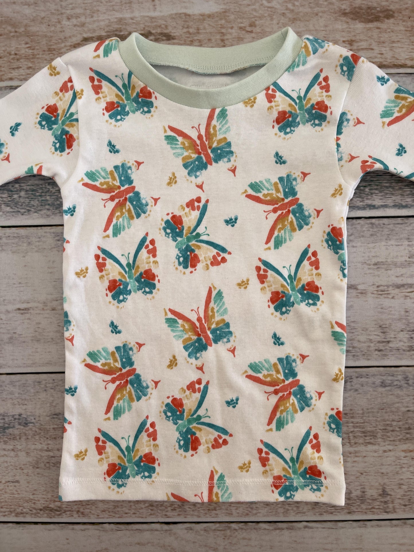 Burt's Bees Girls White | Butterfly Pajamas Size: 18-24 months White | Butterfly