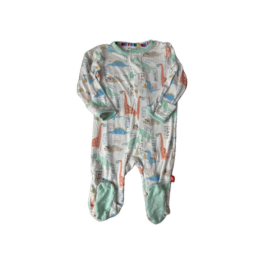 Magnetic Me Boys White | Dinosaur Pajamas Size: 0-3 months White | Dinosaur
