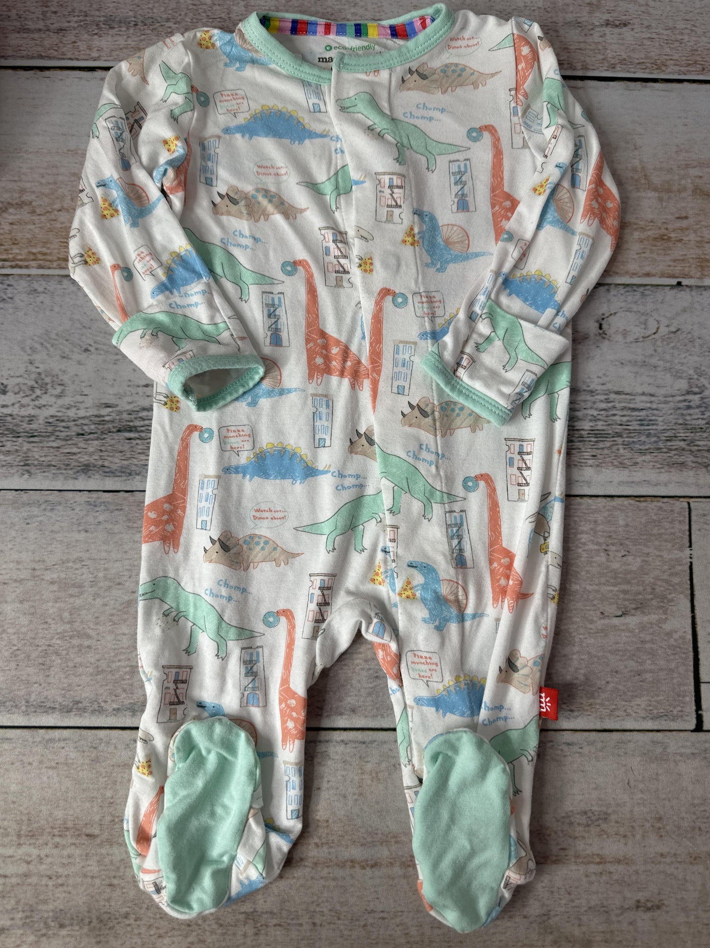 Magnetic Me Boys White | Dinosaur Pajamas Size: 0-3 months White | Dinosaur
