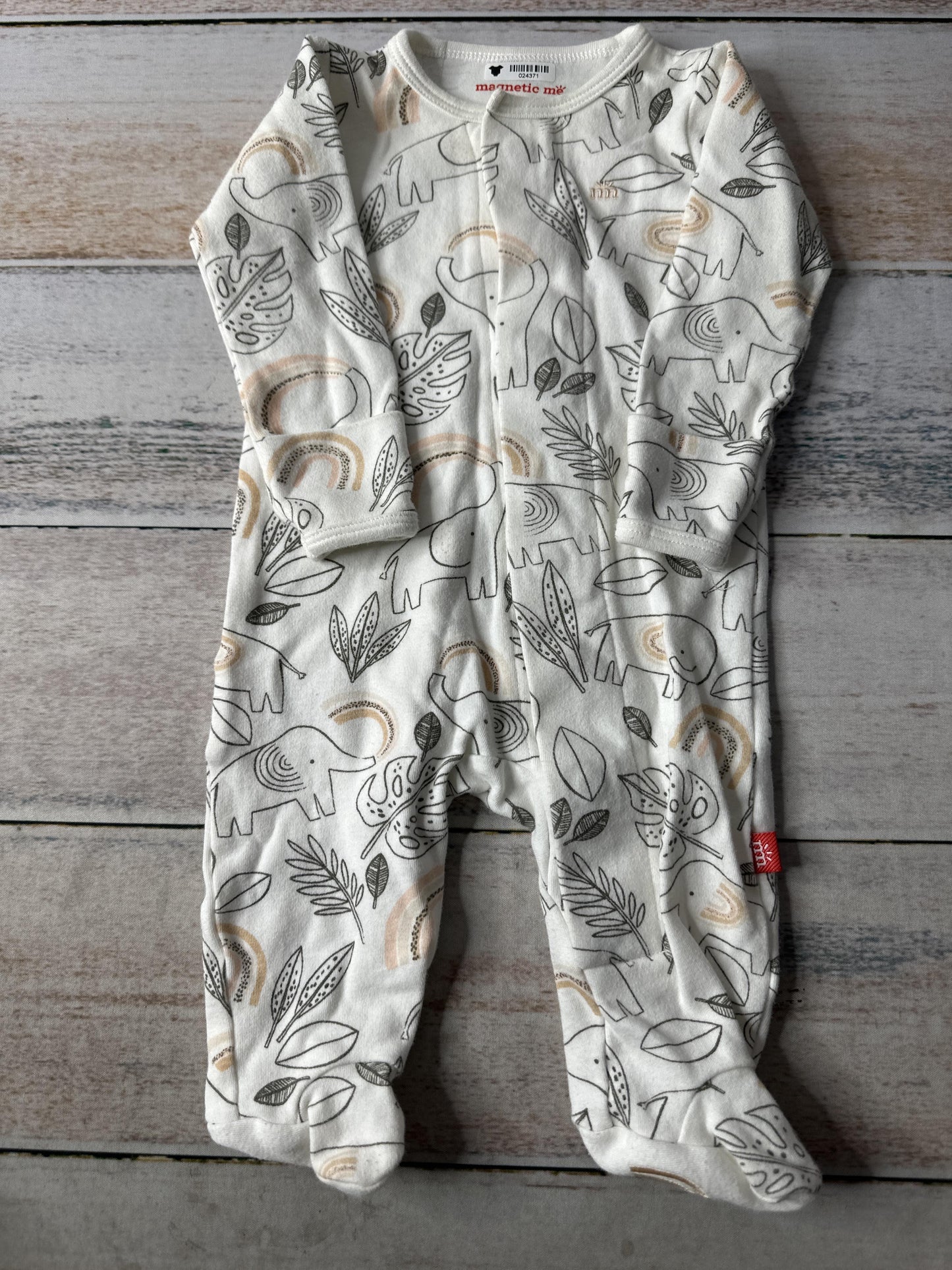 Magnetic Me Unisex White | Elephant Pajamas Size: 0-3 months White | Elephant