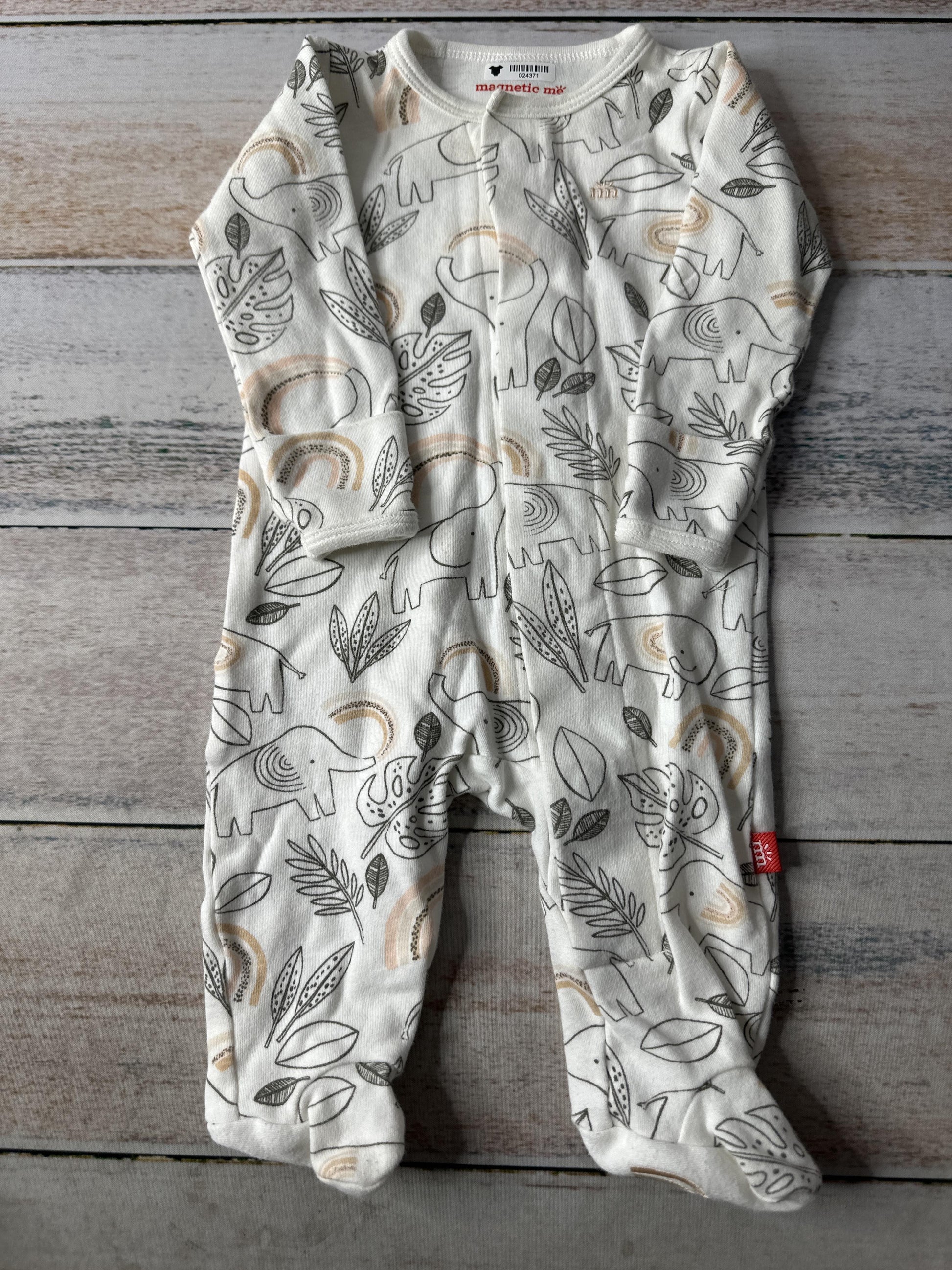 Magnetic Me Unisex White | Elephant Pajamas Size: 0-3 months White | Elephant
