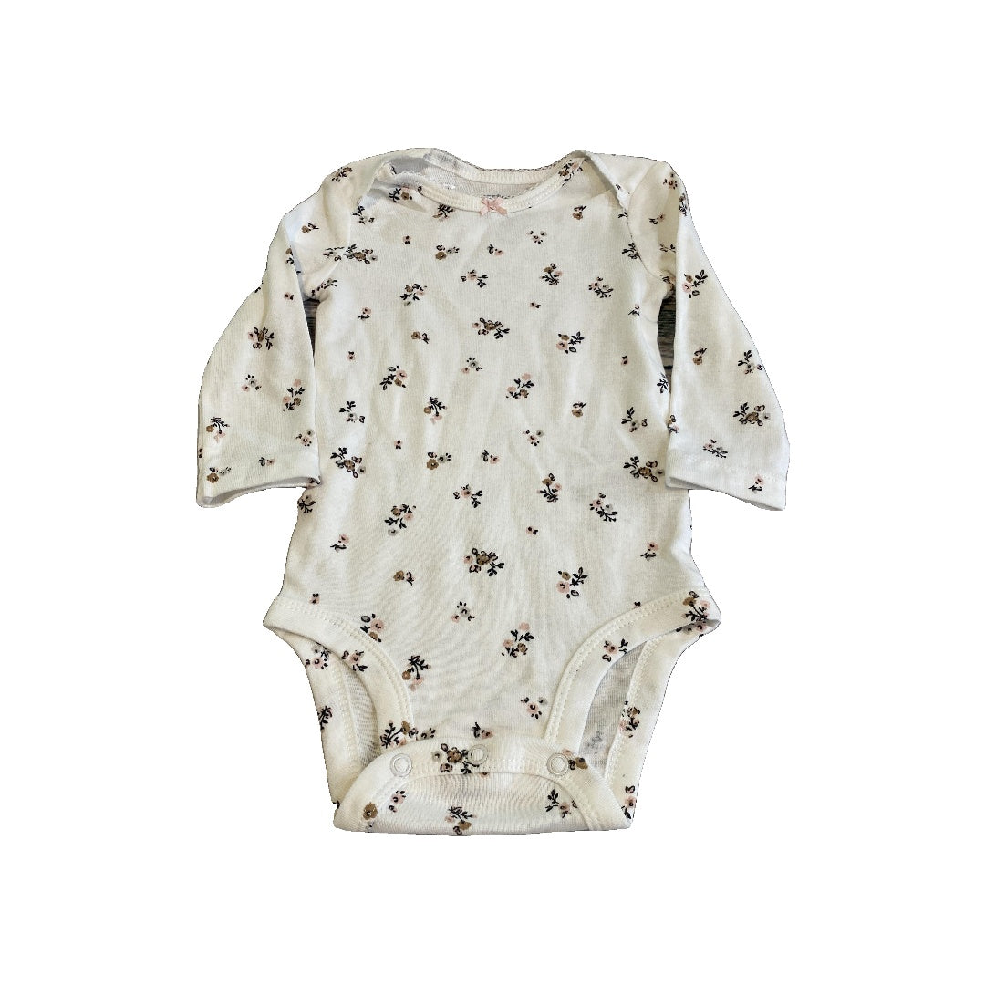Carters Girls White | Flowers Onesie Size: 6 months White | Flowers