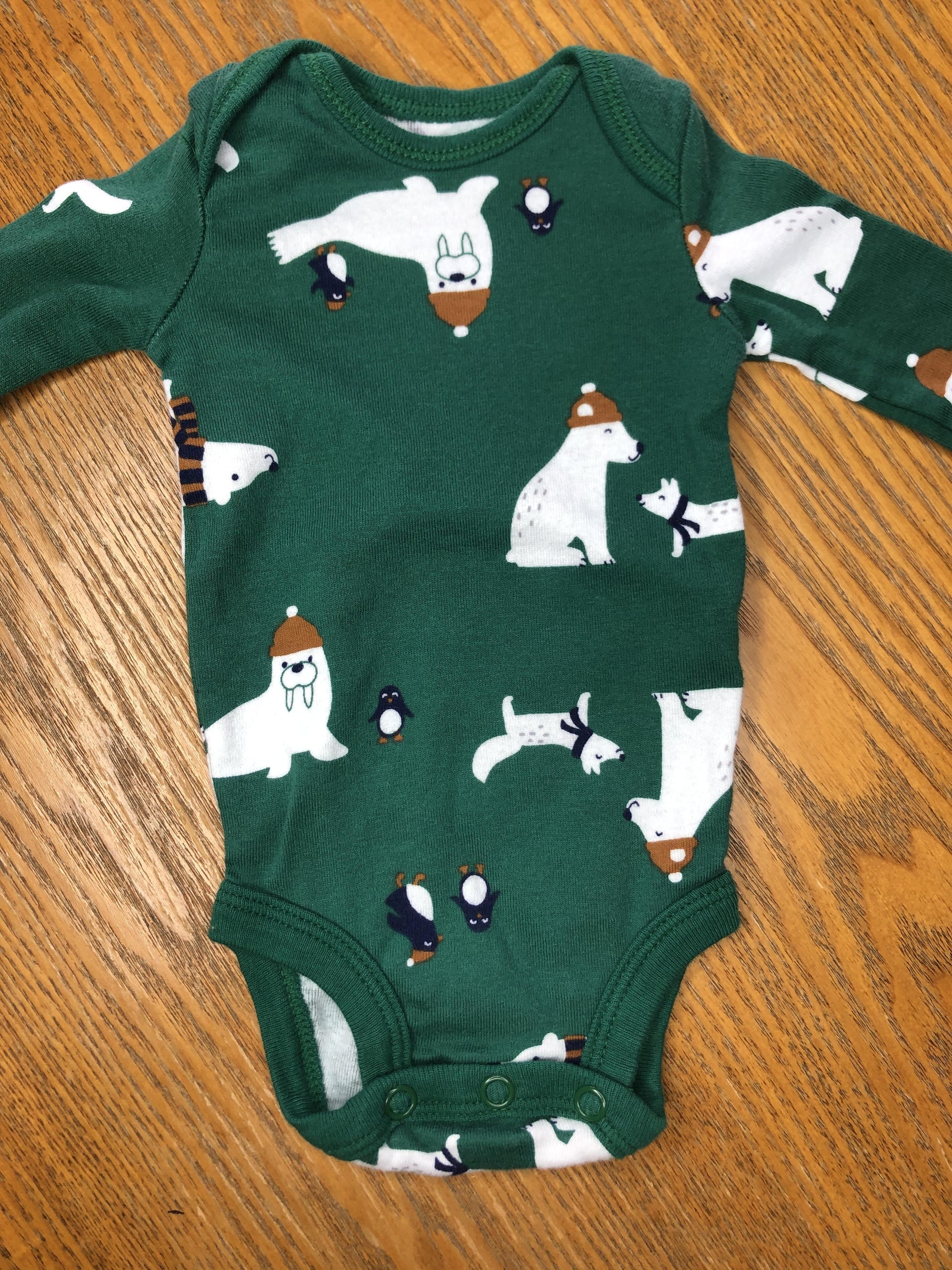 Carters Unisex White | Forest Green Onesie Size: Newborn White | Forest Green
