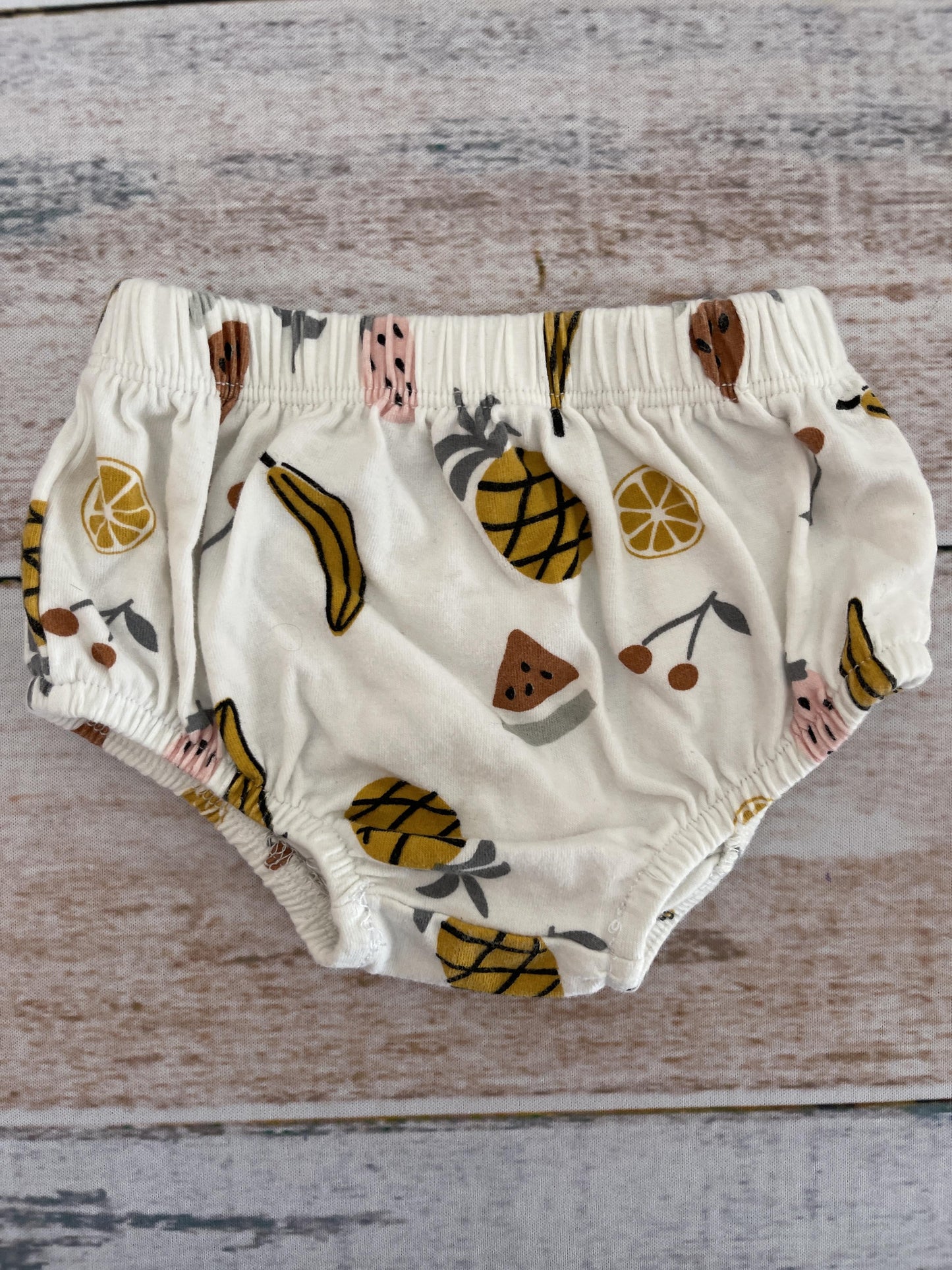 Girls White | Fruit Shirt Size: 6 months White | Fruit