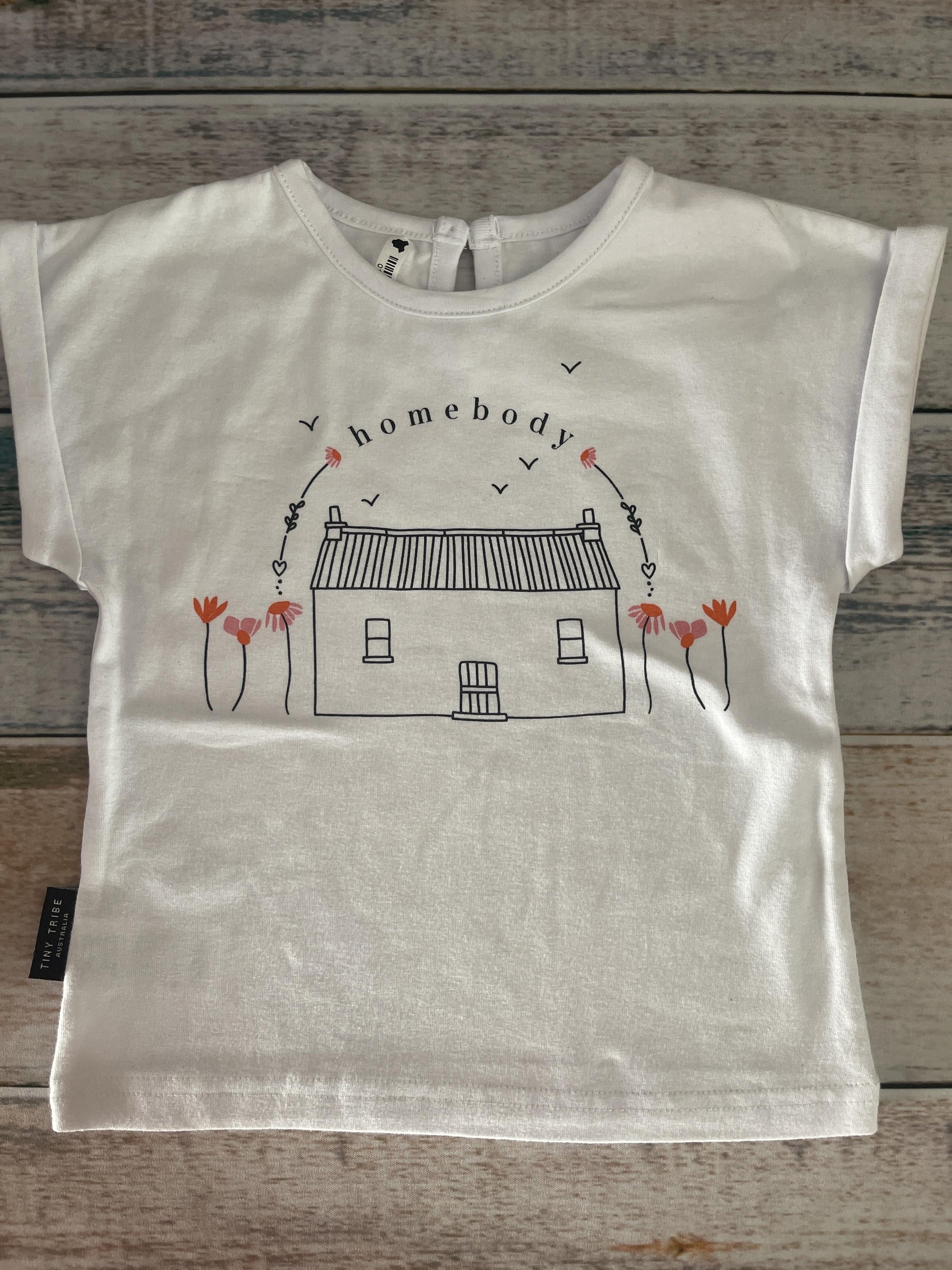 Tiny Tribe Girls White | Graphic T-Shirt Size: 18-24 months White | Graphic