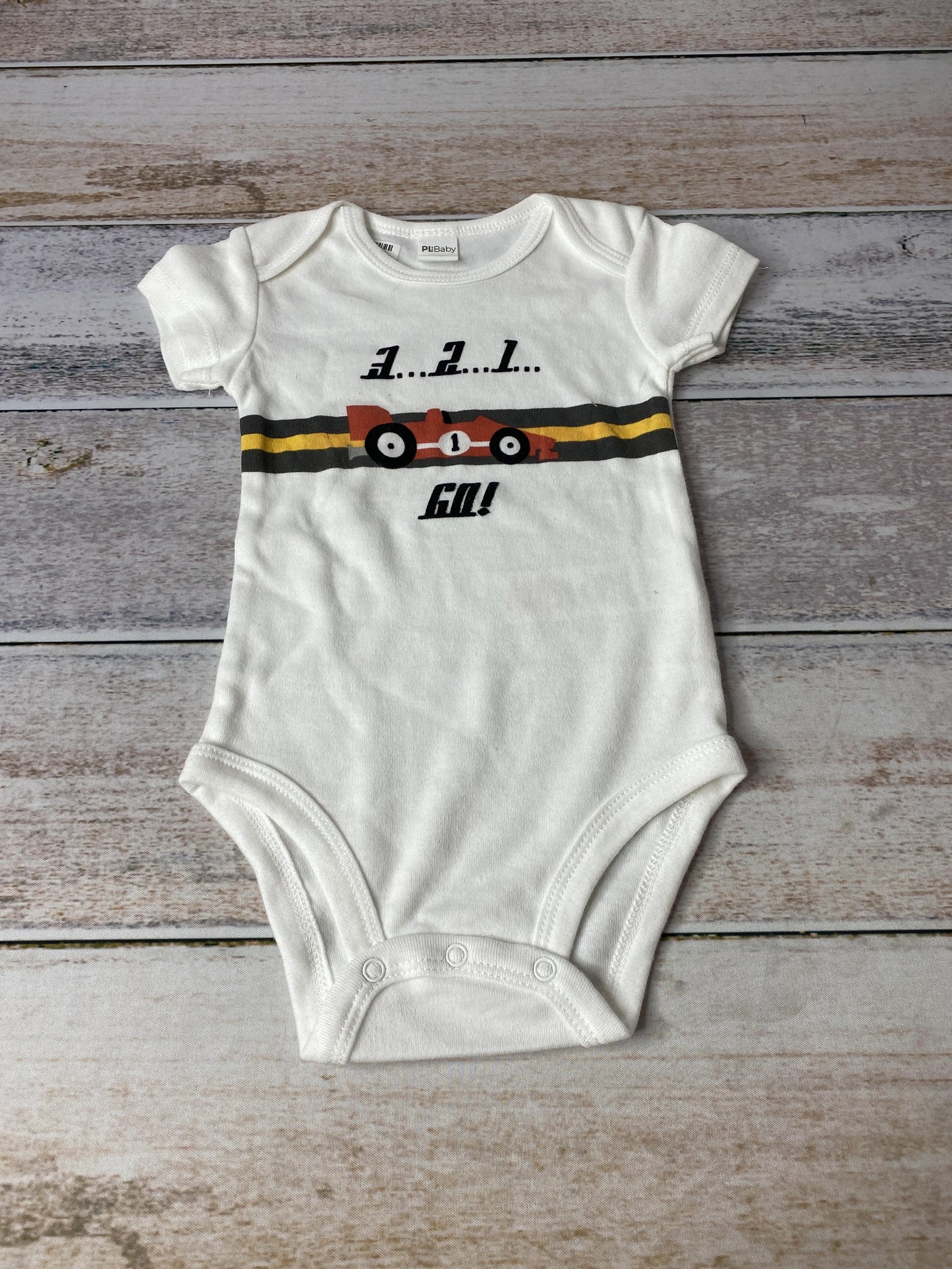 PL Baby Boys White | Graphic Onesie Size: 9 months White | Graphic