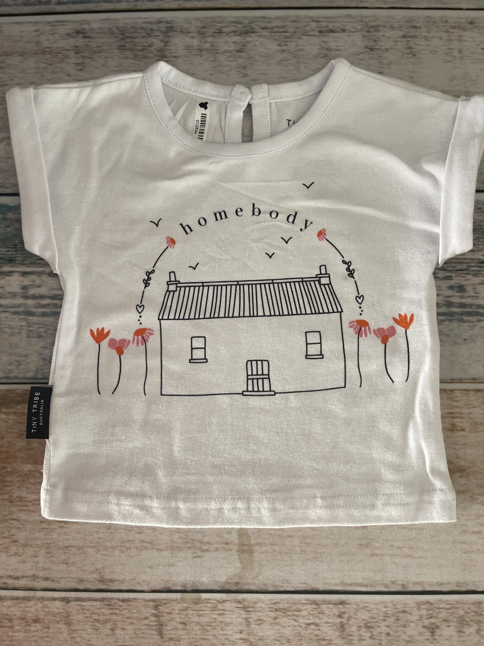 Tiny Tribe Girls White | Graphic T-Shirt Size: 3-6 months White | Graphic