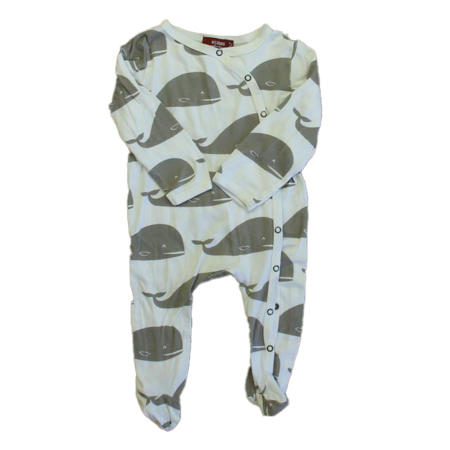 Milk barn Unisex White | Gray Whales 1-piece footed Pajamas Size: 6-9 Months White | Gray Whales