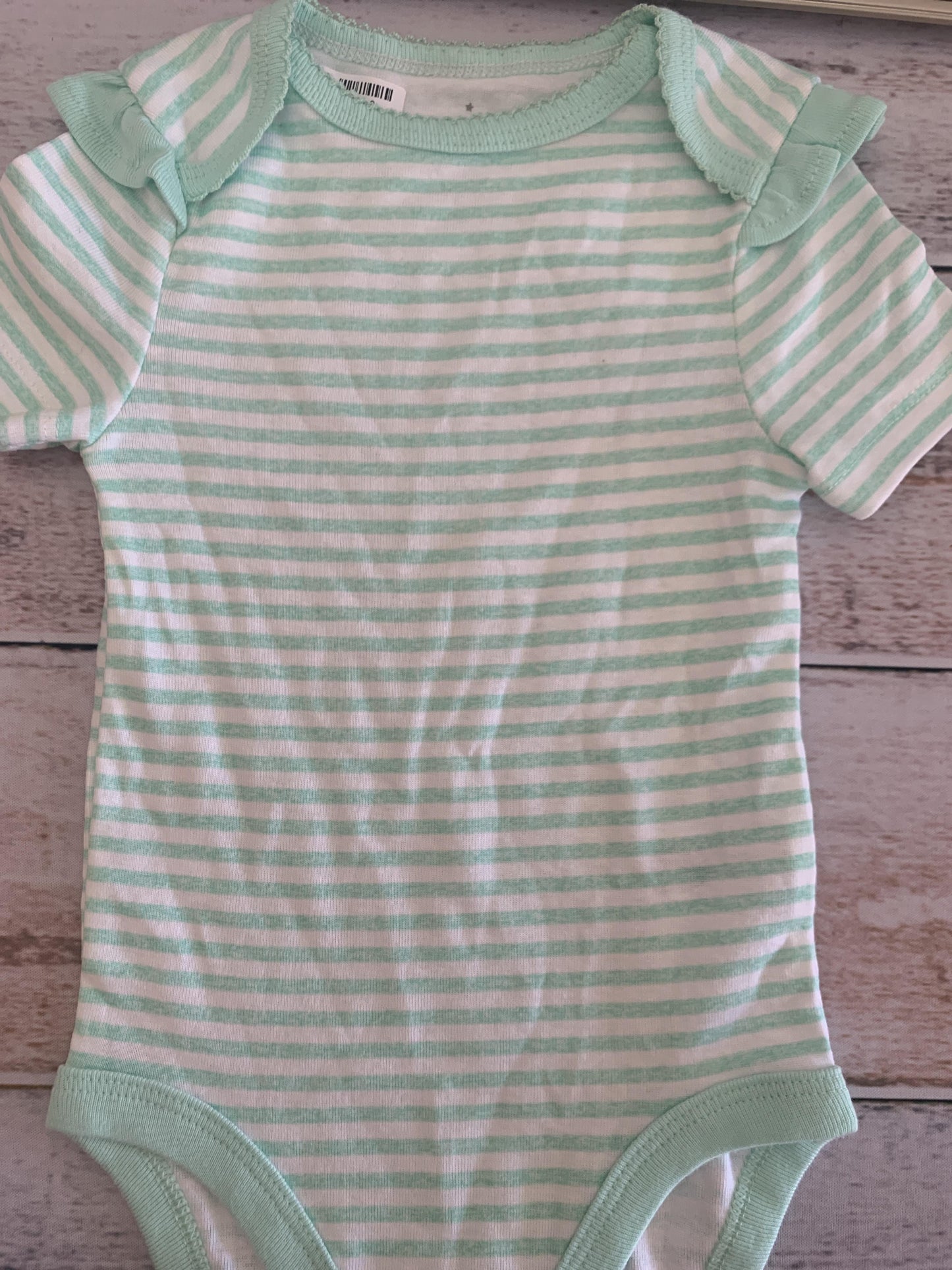 Cloud Island Girls White | green | Stripe Onesie Size: 6-9 months White | green | Stripe