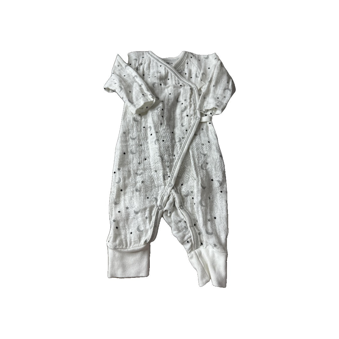 Under The Nile Unisex White | Grey | Black Pajamas Size: 0-3 months White | Grey | Black