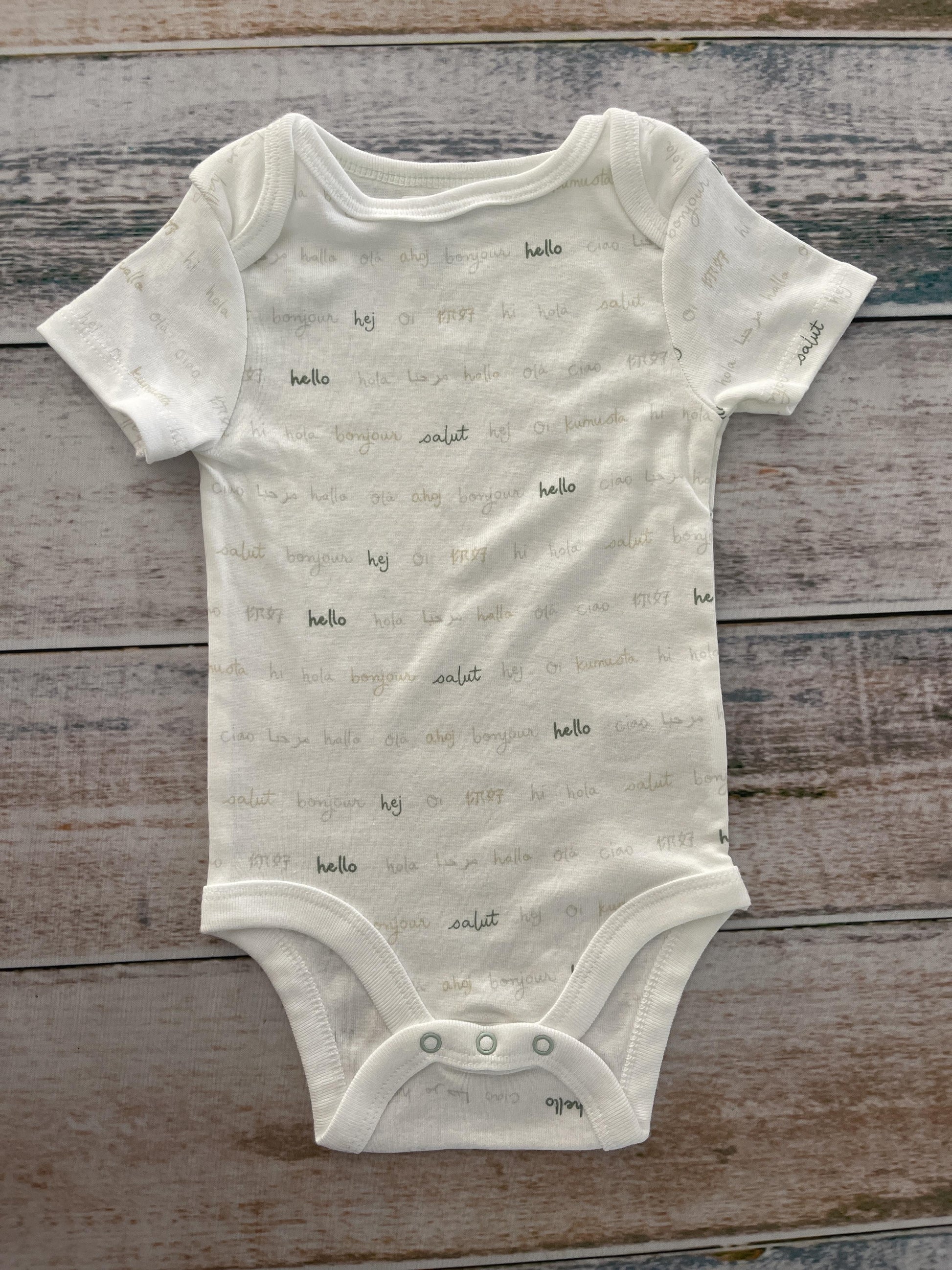 Cloud Island Girls White | Grey | light green Onesie Size: 6 months White | Grey | light green