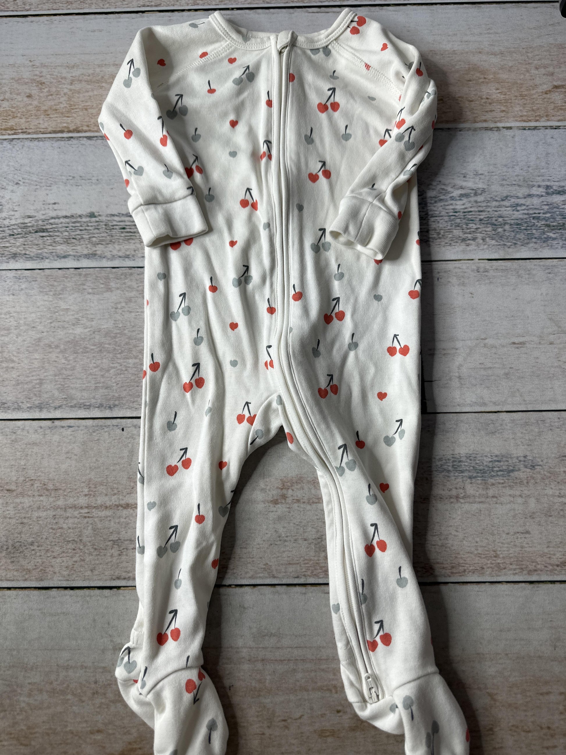 Pehr Girls White | Grey | Red Pajamas Size: 3-6 months White | Grey | Red