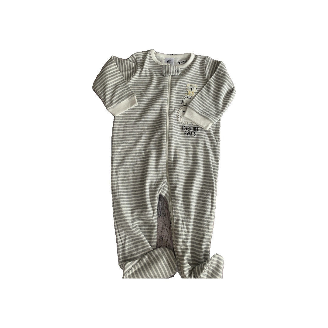 Gerber organic Boys White | Grey | Stripe | Graphic Pajamas Size: 6-9 months White | Grey | Stripe | Graphic