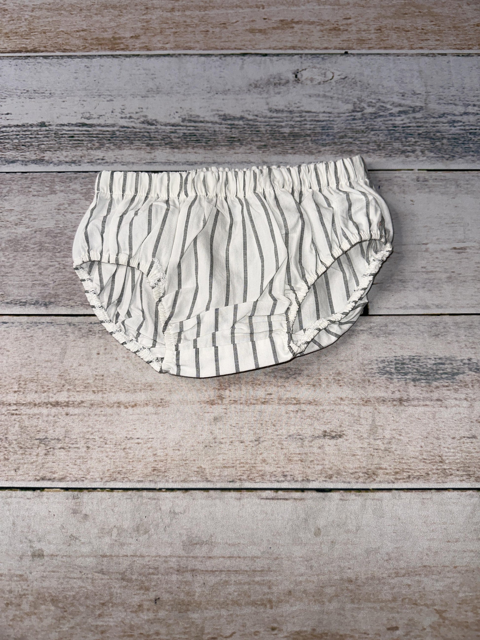 Rockets of Awesome Girls White | grey stripes Shirt Size: 12-18 months White | grey stripes