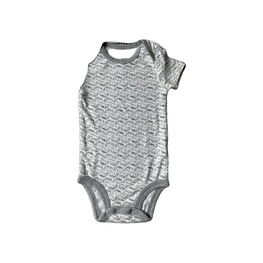 Carters Unisex White | Grey | whales Onesie Size: 3-6 months White | Grey | whales
