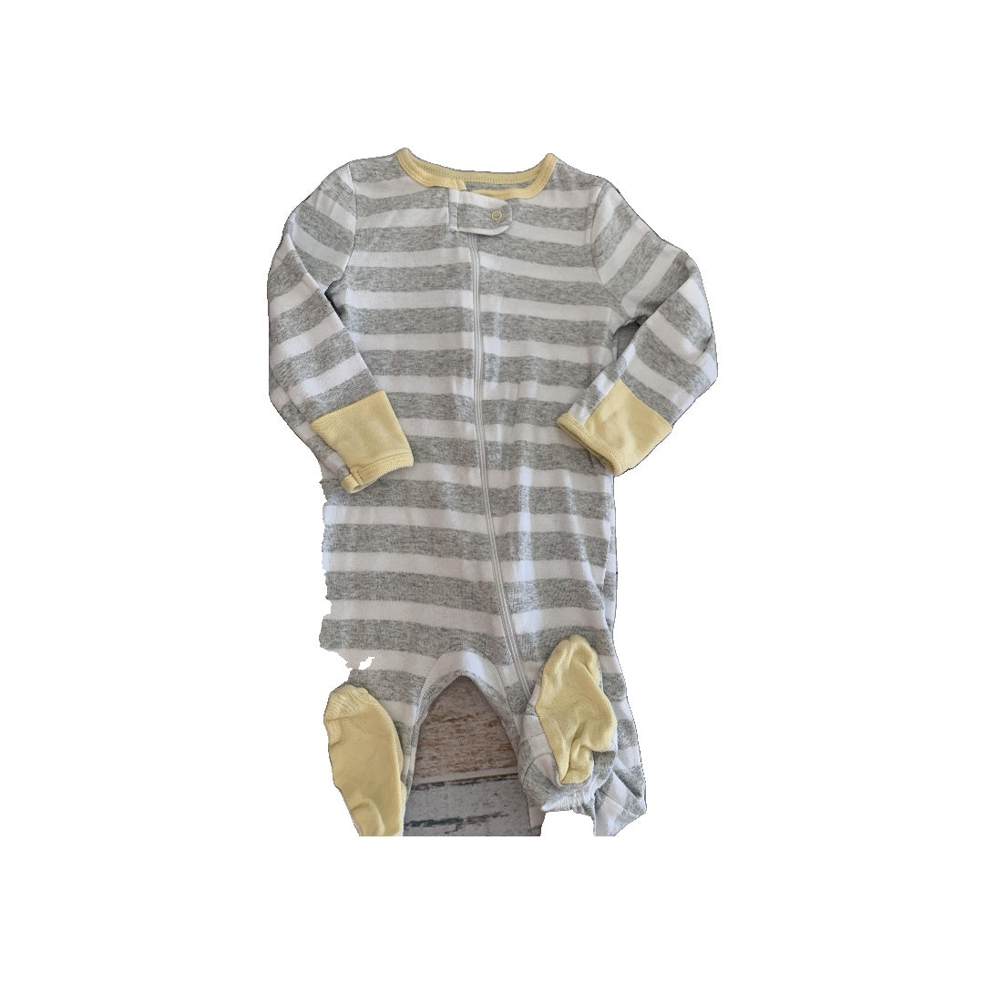 Cloud Island Boys White | Grey | Yellow | Stripe Pajamas Size: 6-9 months White | Grey | Yellow | Stripe