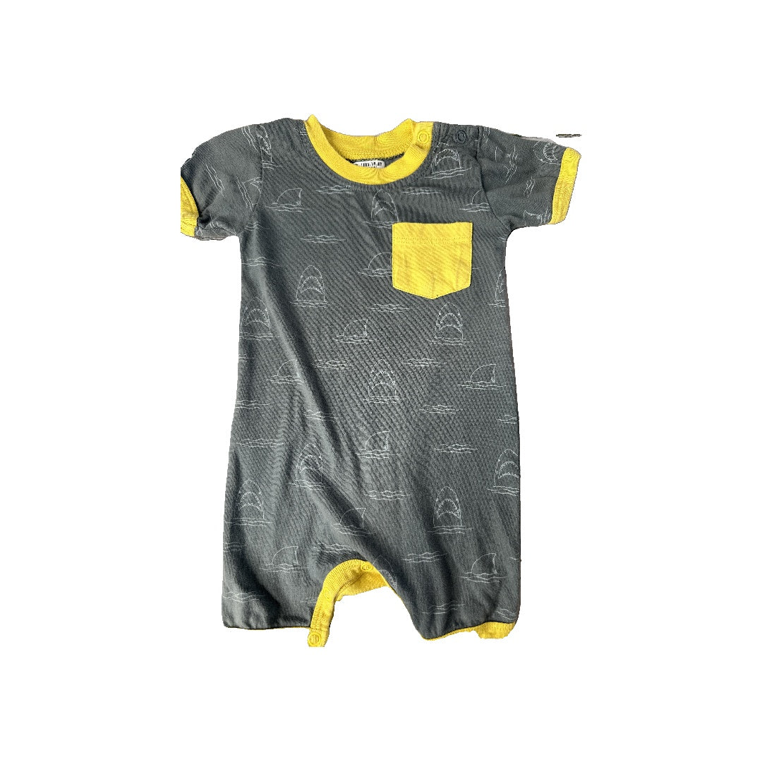 Cat & Dogma Unisex White | Grey | Yellow Romper Size: 3-6 months White | Grey | Yellow