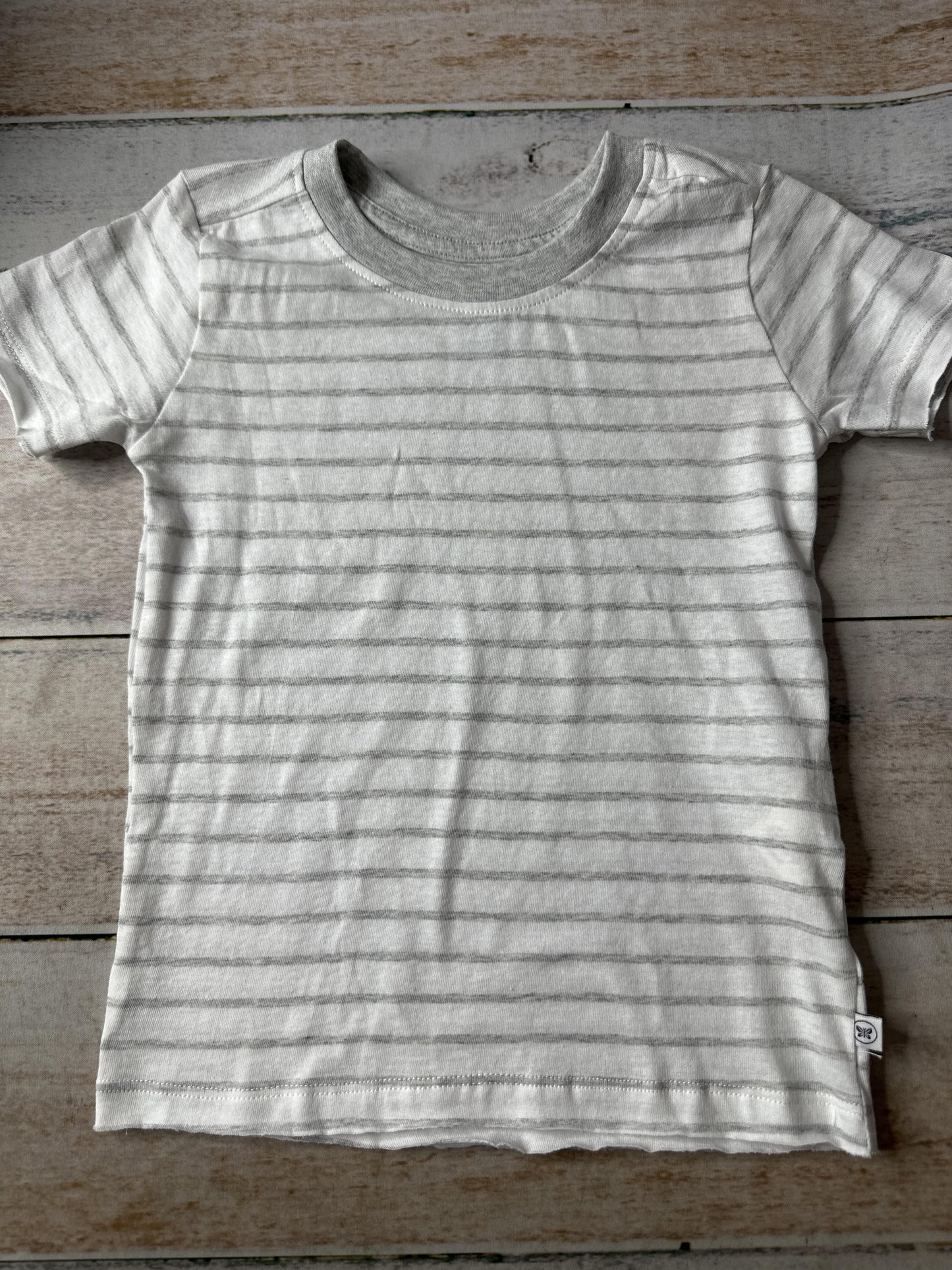 Honest Co Unisex White | Grey T-Shirt Size: 2T White | Grey