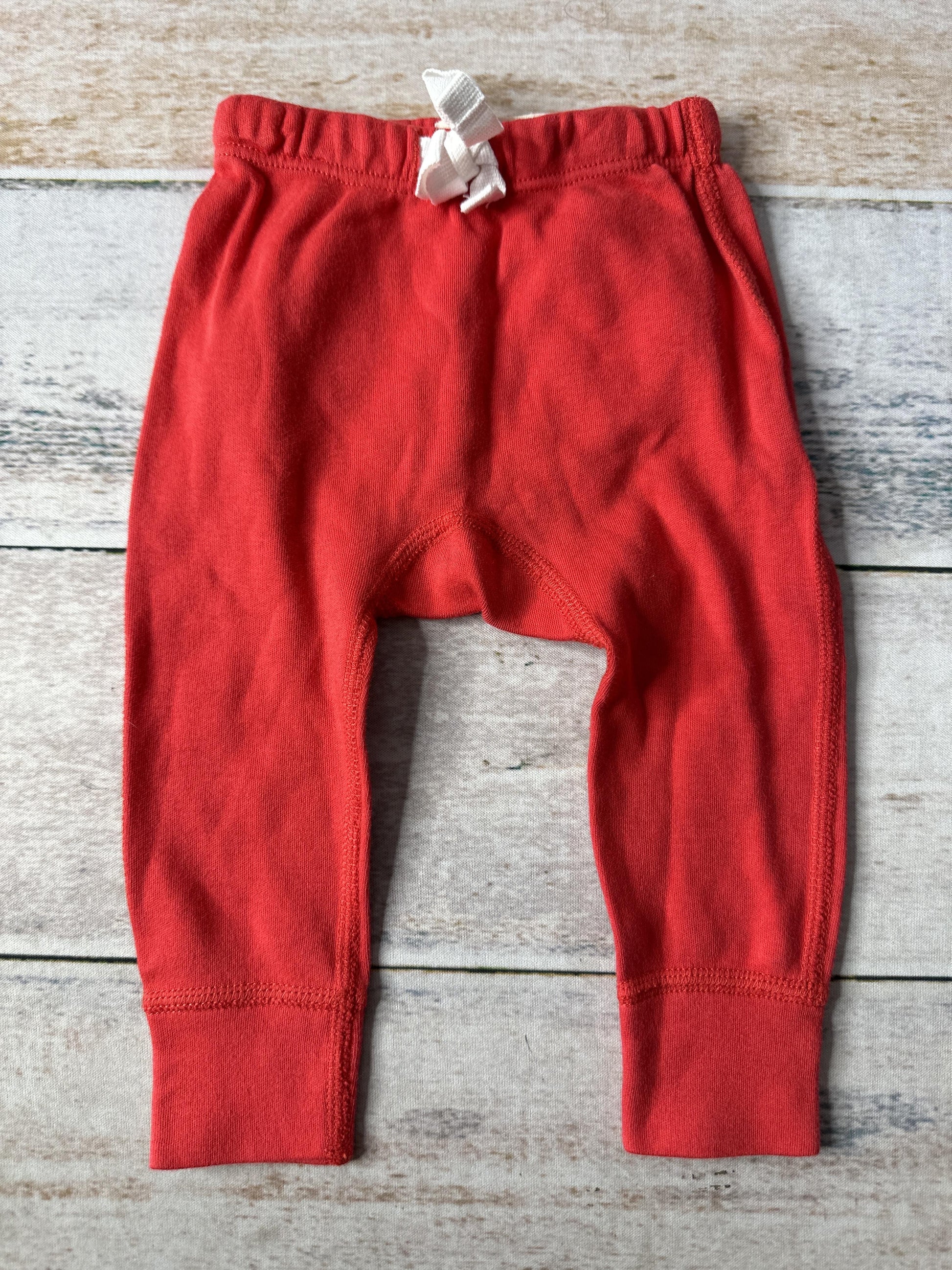 Sapling Girls White | Hearts | Red Pants Size: 0-3 months White | Hearts | Red