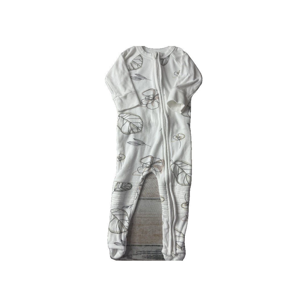 Goumi Unisex White | Leaves Pajamas Size: 12-18 months White | Leaves