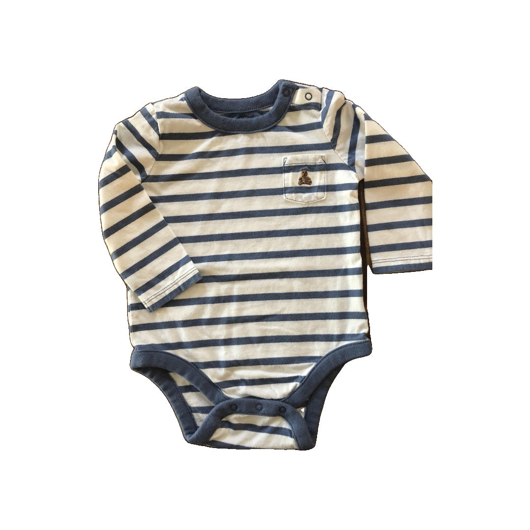 Gap Boys White | Light Blue | Striped Long Sleeve Outfit Size: 6-12 months White | Light Blue | Striped