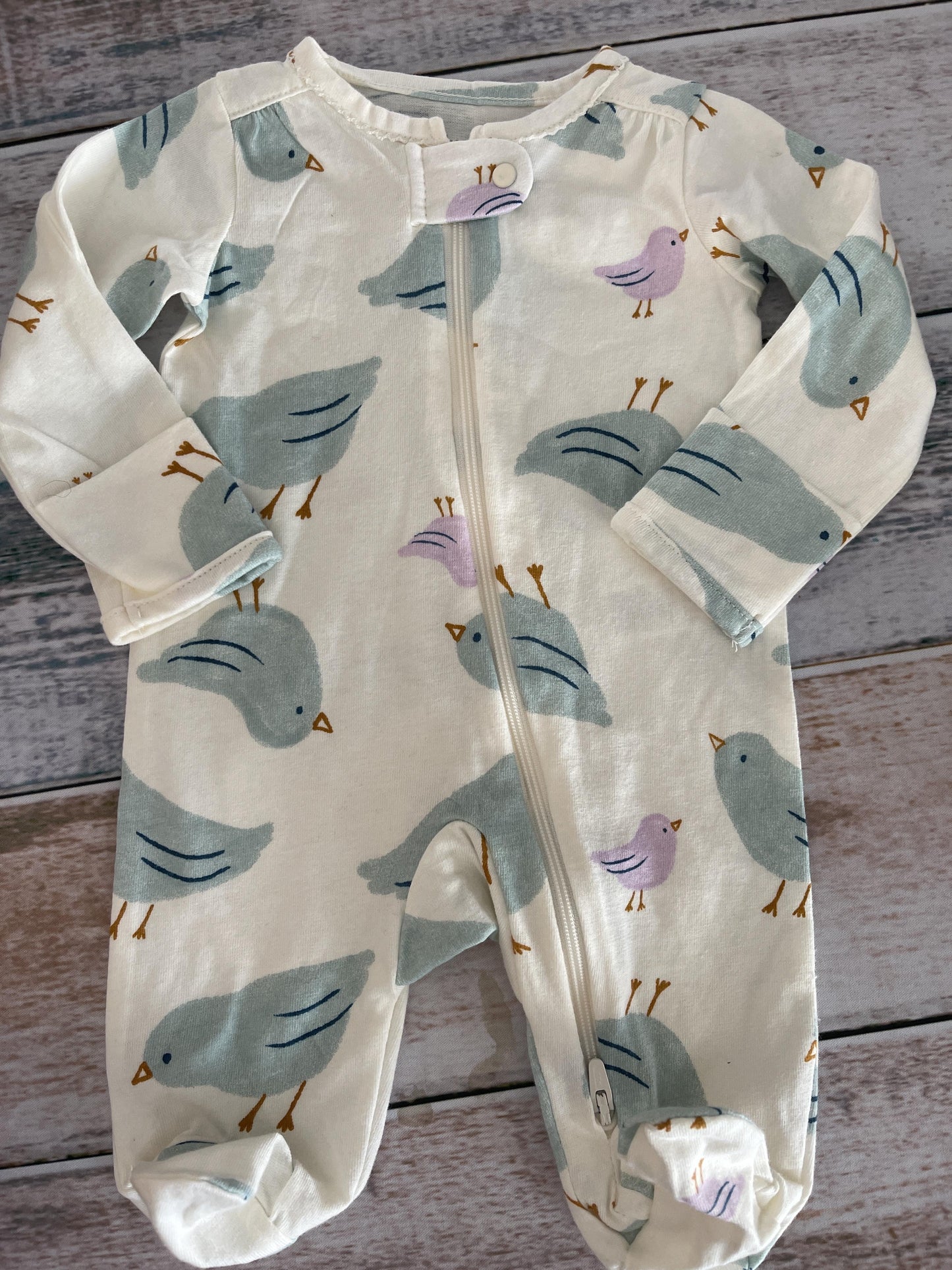 Carters Girls White | Light Blue Pajamas Size: Newborn White | Light Blue