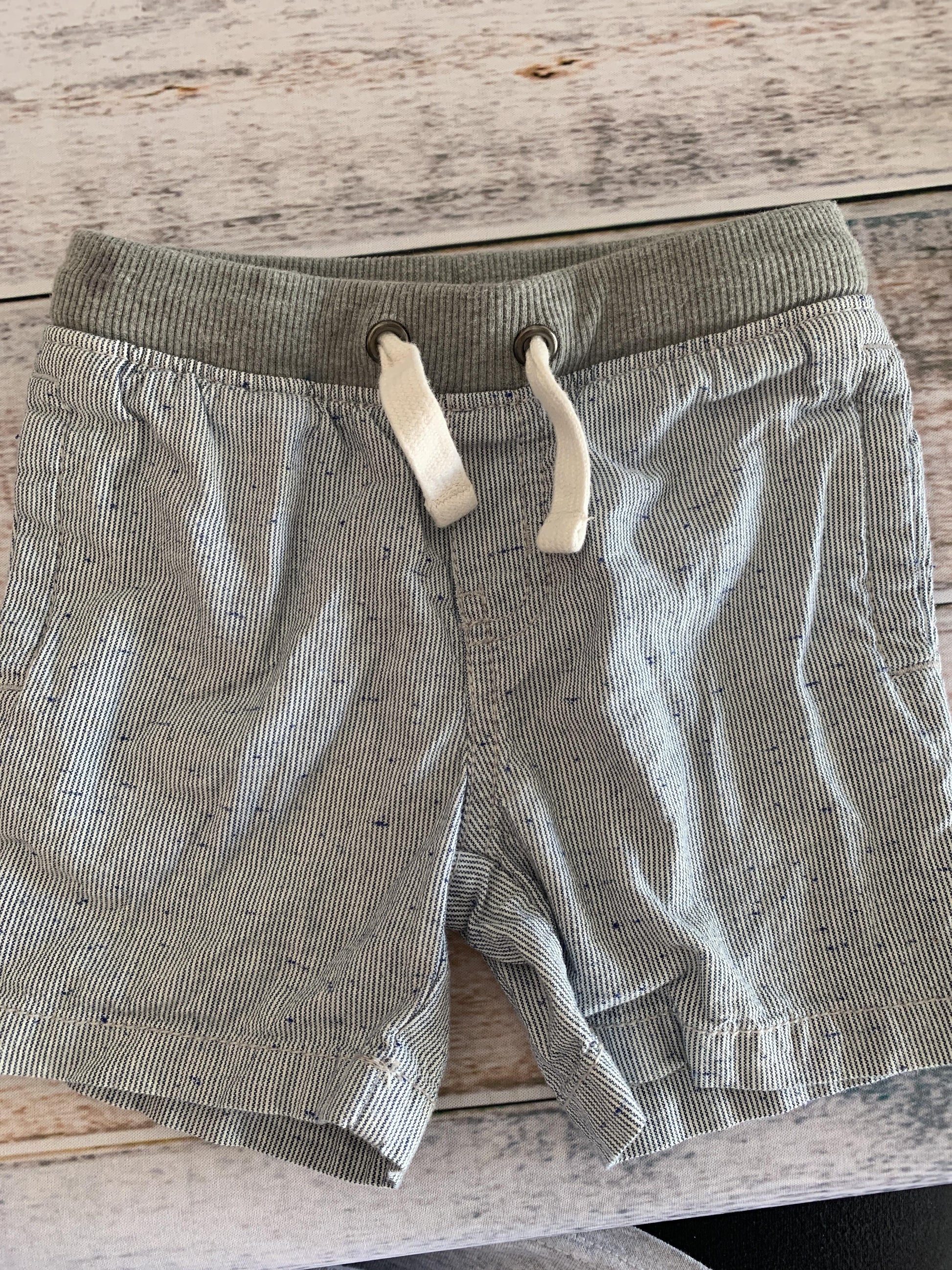 Cat & Jack Boys White | Light Blue Shorts Size: 18 months White | Light Blue