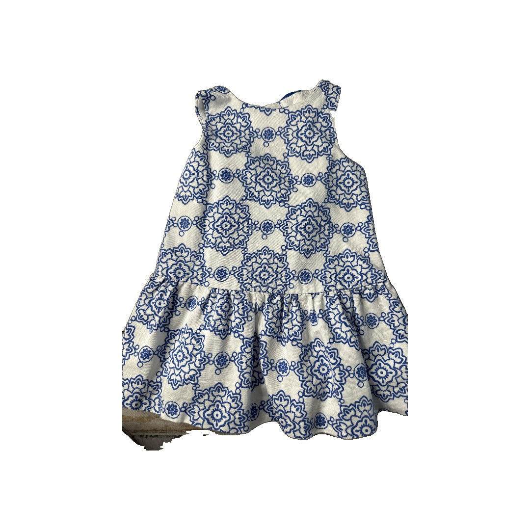 Girls White | Light Blue Dress Size: 12-18 months White | Light Blue