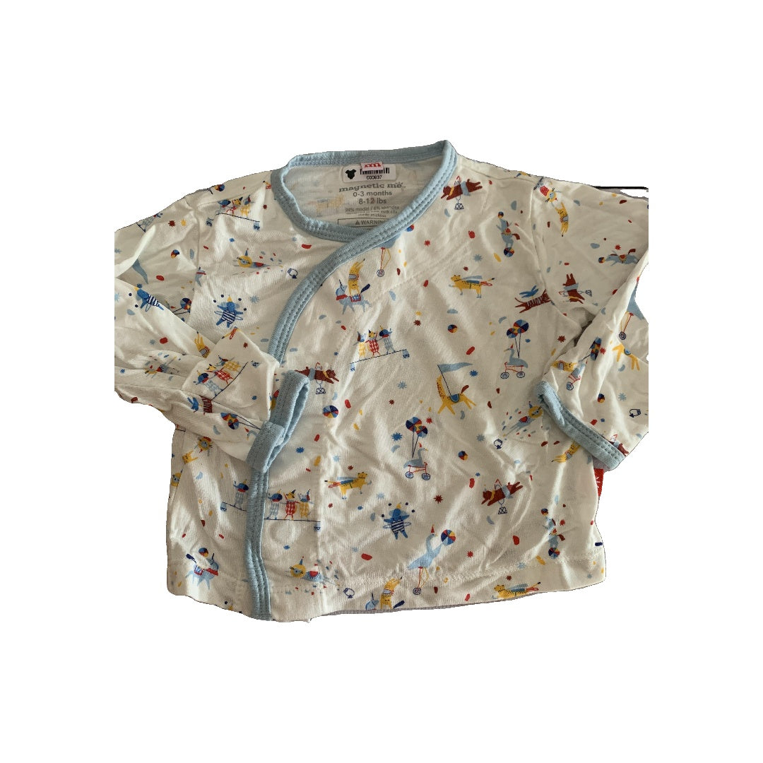 Magnetic Me Boys White | Light Blue Pajamas Size: 0-3 months White | Light Blue