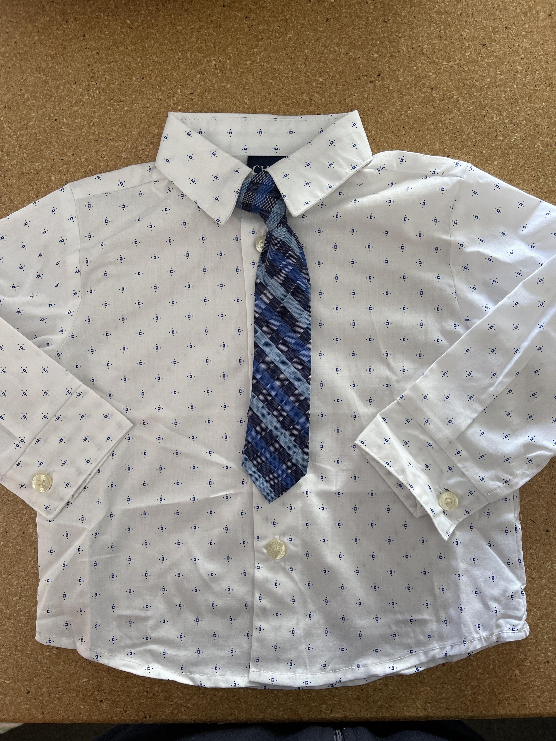 Chaps Boys White | Light Blue Button Down Short Sleeve Size: 12 months White | Light Blue