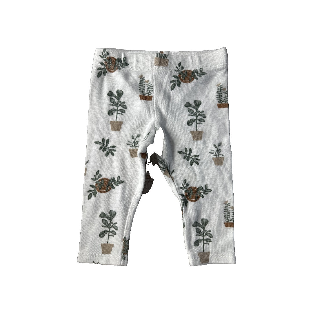 Nordstrom Unisex White | light green Pants Size: 3-6 months White | light green