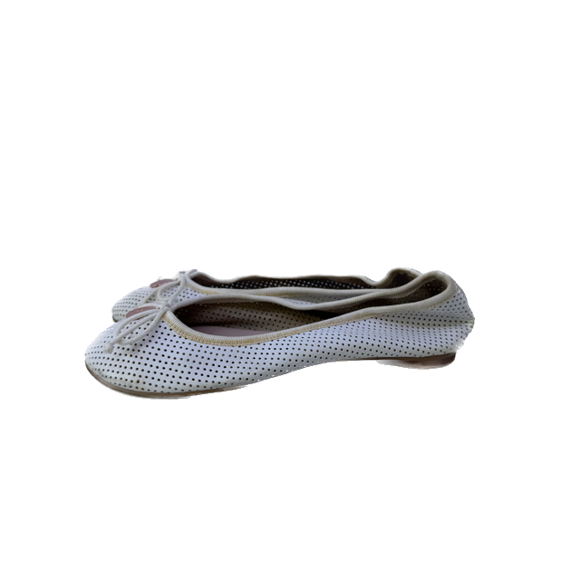 Ruby & Bloom Girls White Mesh Shoes Size: 1M White Mesh