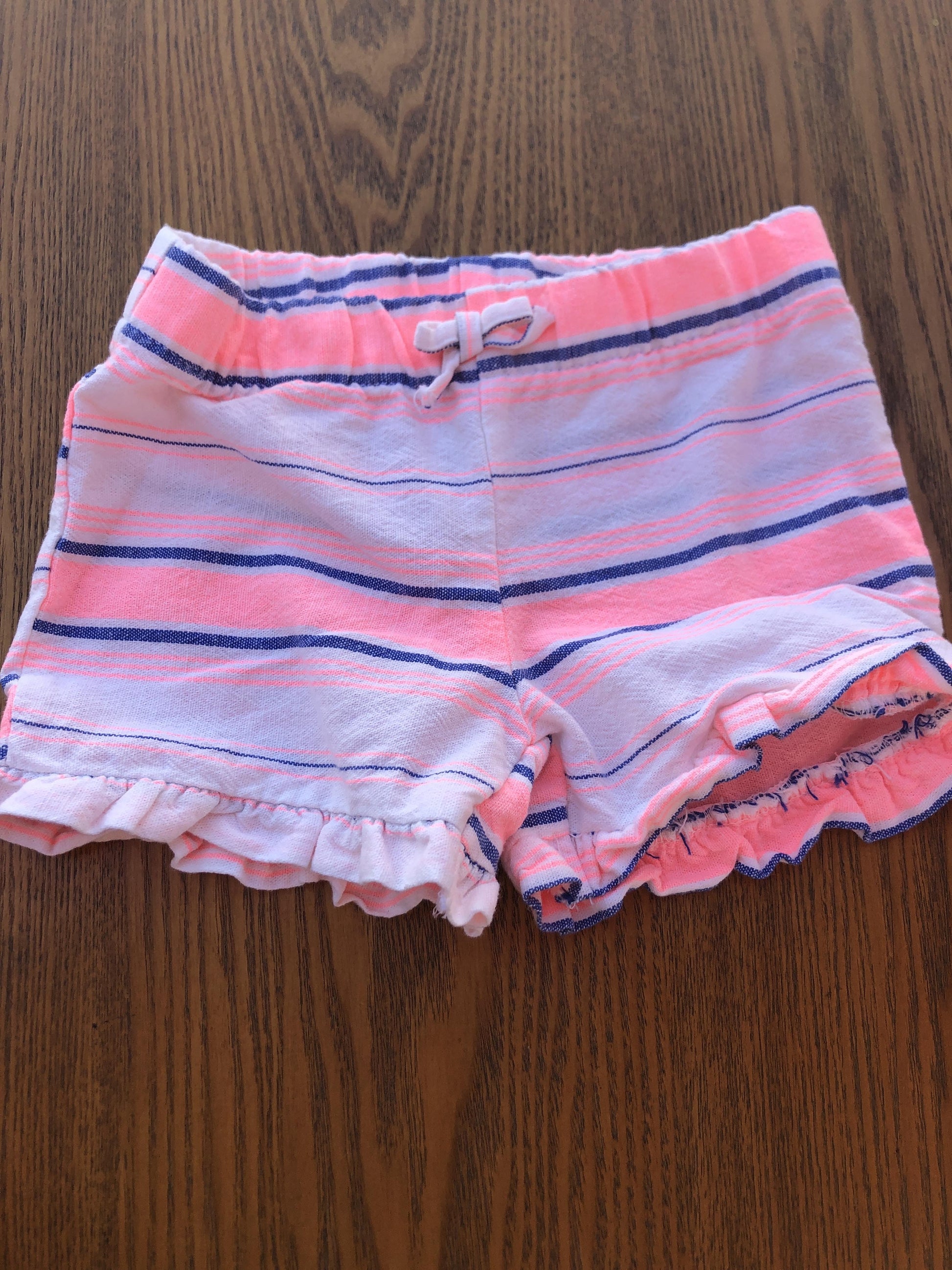 Carters Girls White | Navy Blue | pink Shorts Size: 2 years White | Navy Blue | pink