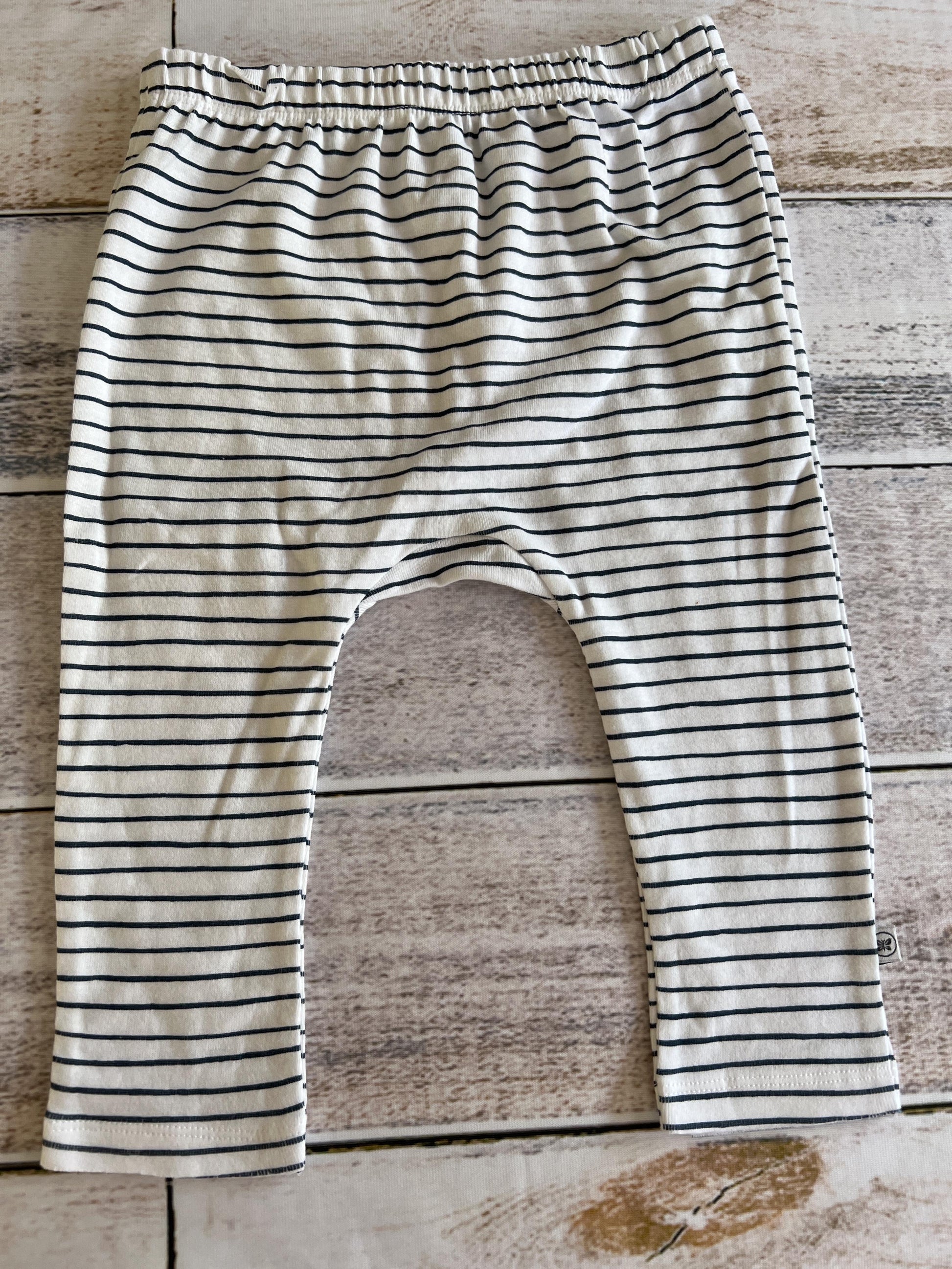Honest co Boys White | Navy Blue | Stripe Pants Size: 18 months White | Navy Blue | Stripe