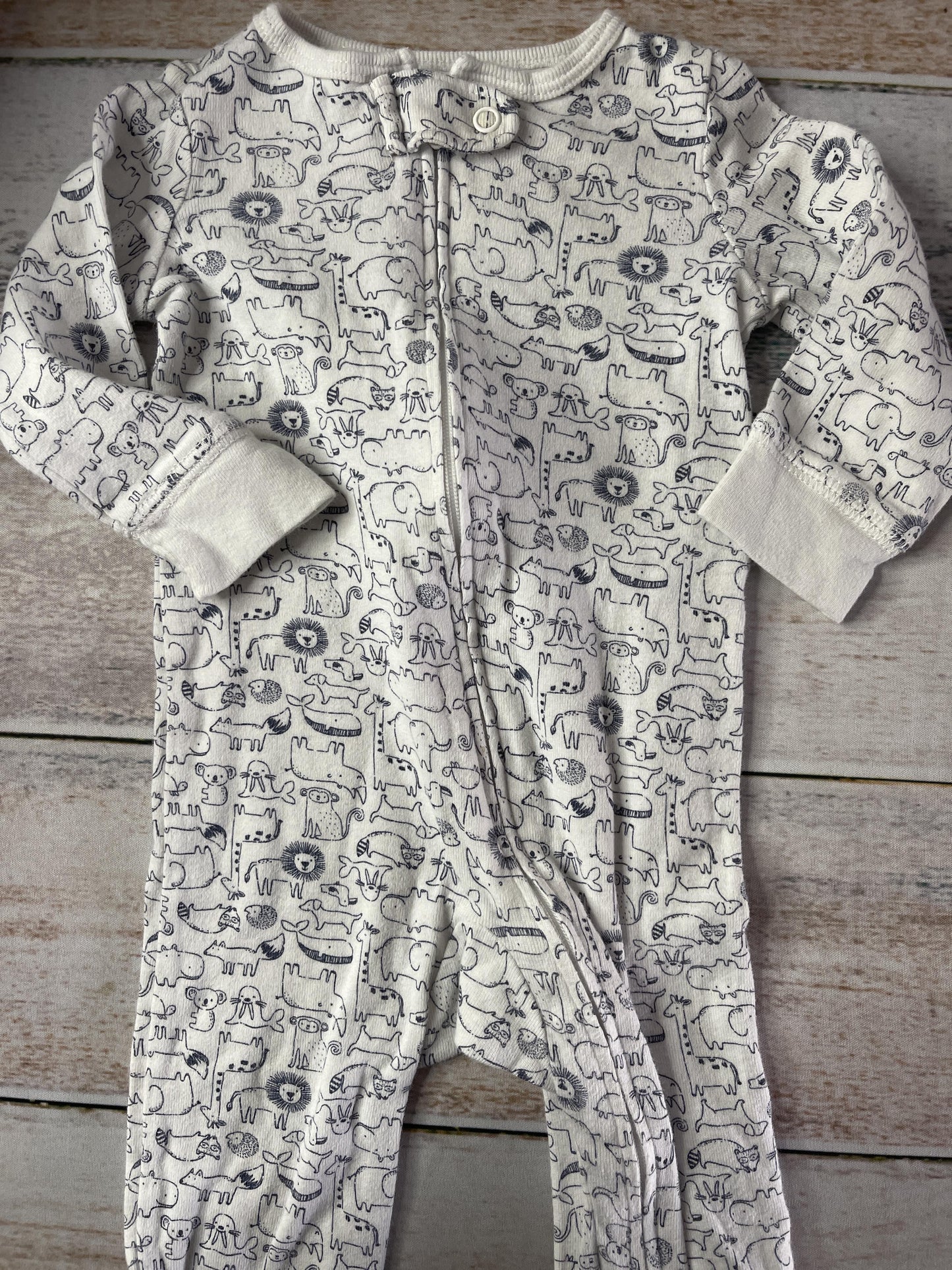 Carters Boys White | Navy Blue Pajamas Size: 6 months White | Navy Blue