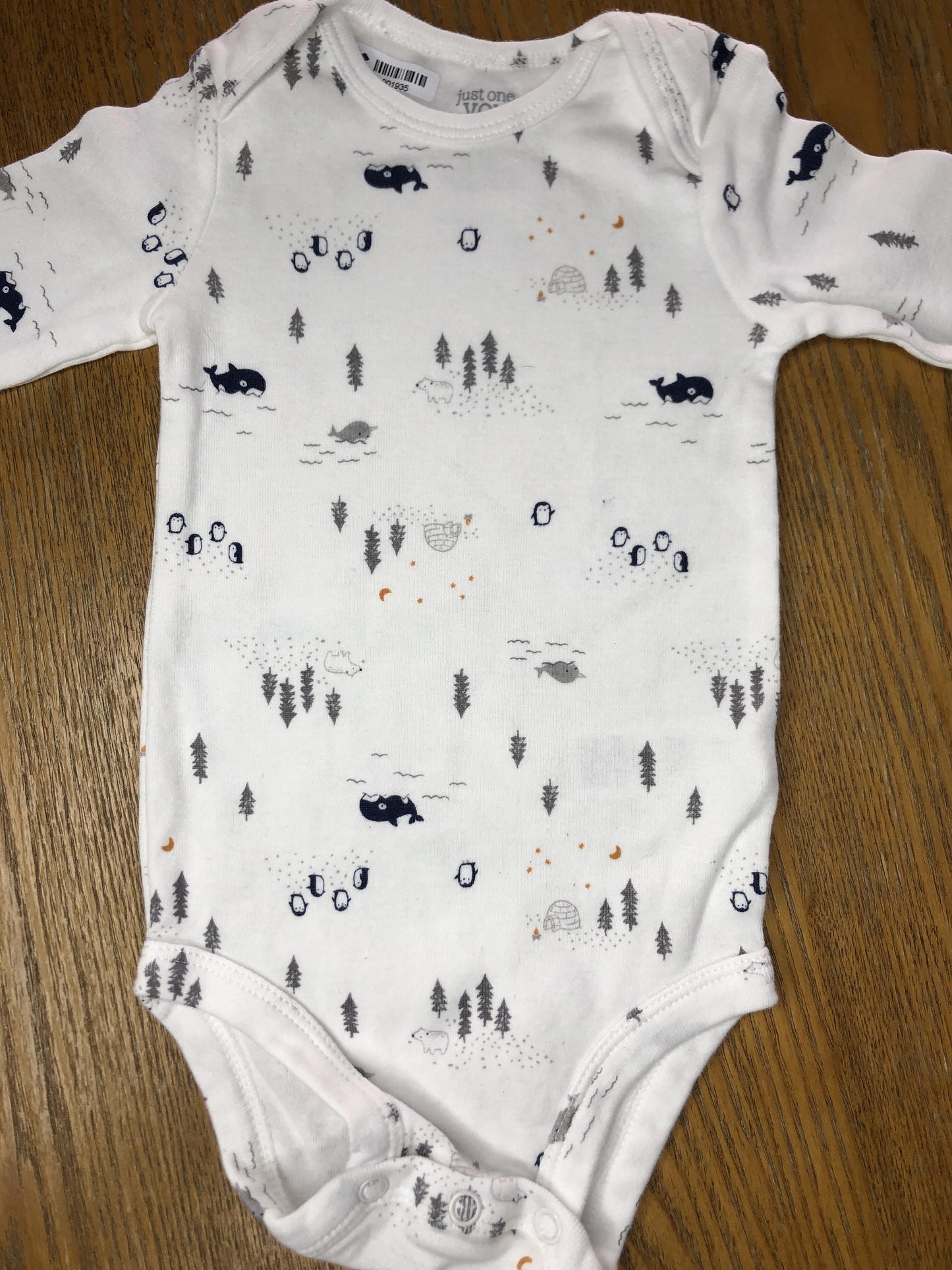 Carters Unisex White | Navy Blue Onesie Size: 6 months White | Navy Blue